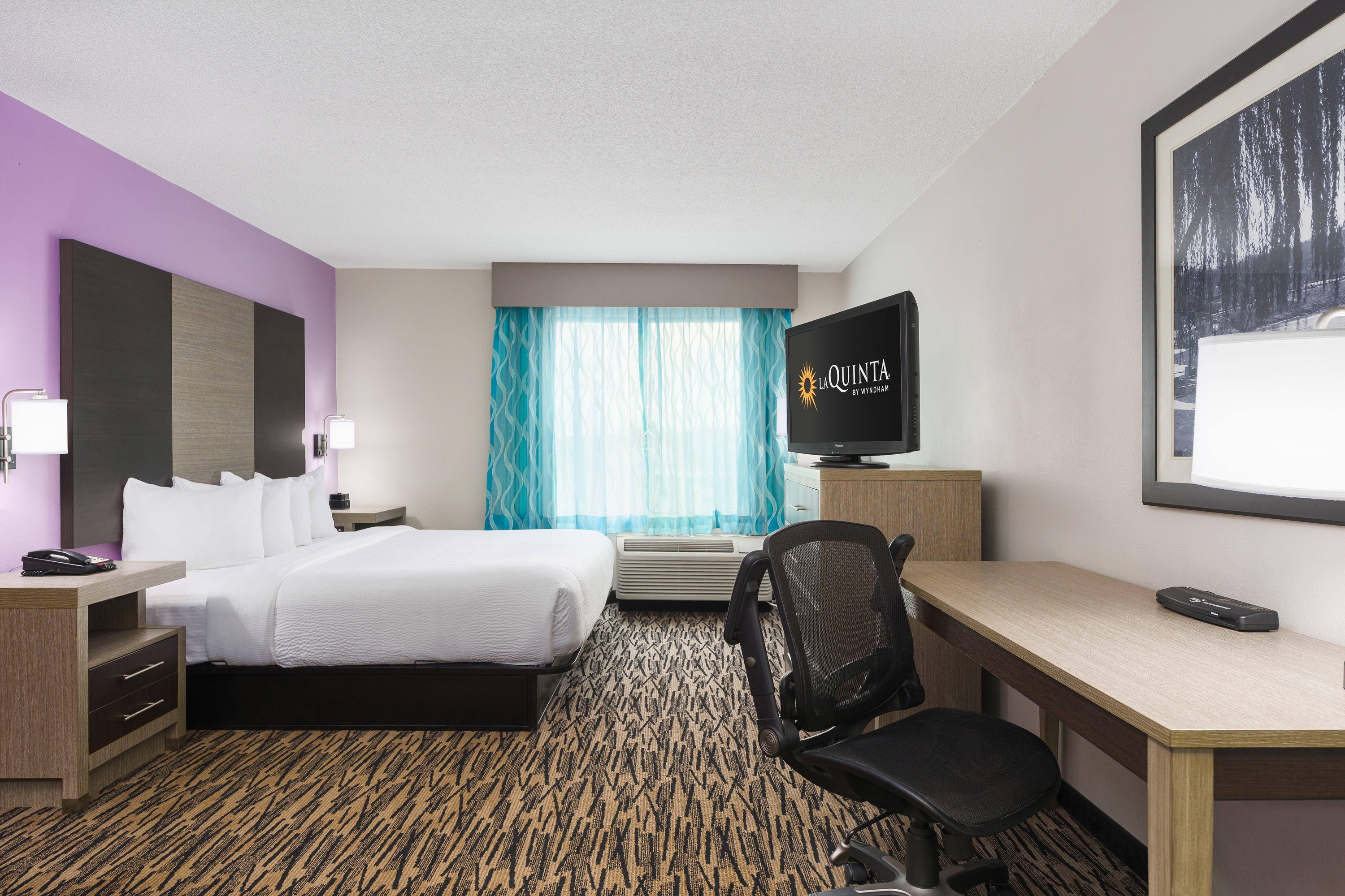 Guest room at the La Quinta Inn & Suites by Wyndham Clarksville in Clarksville, Tennessee