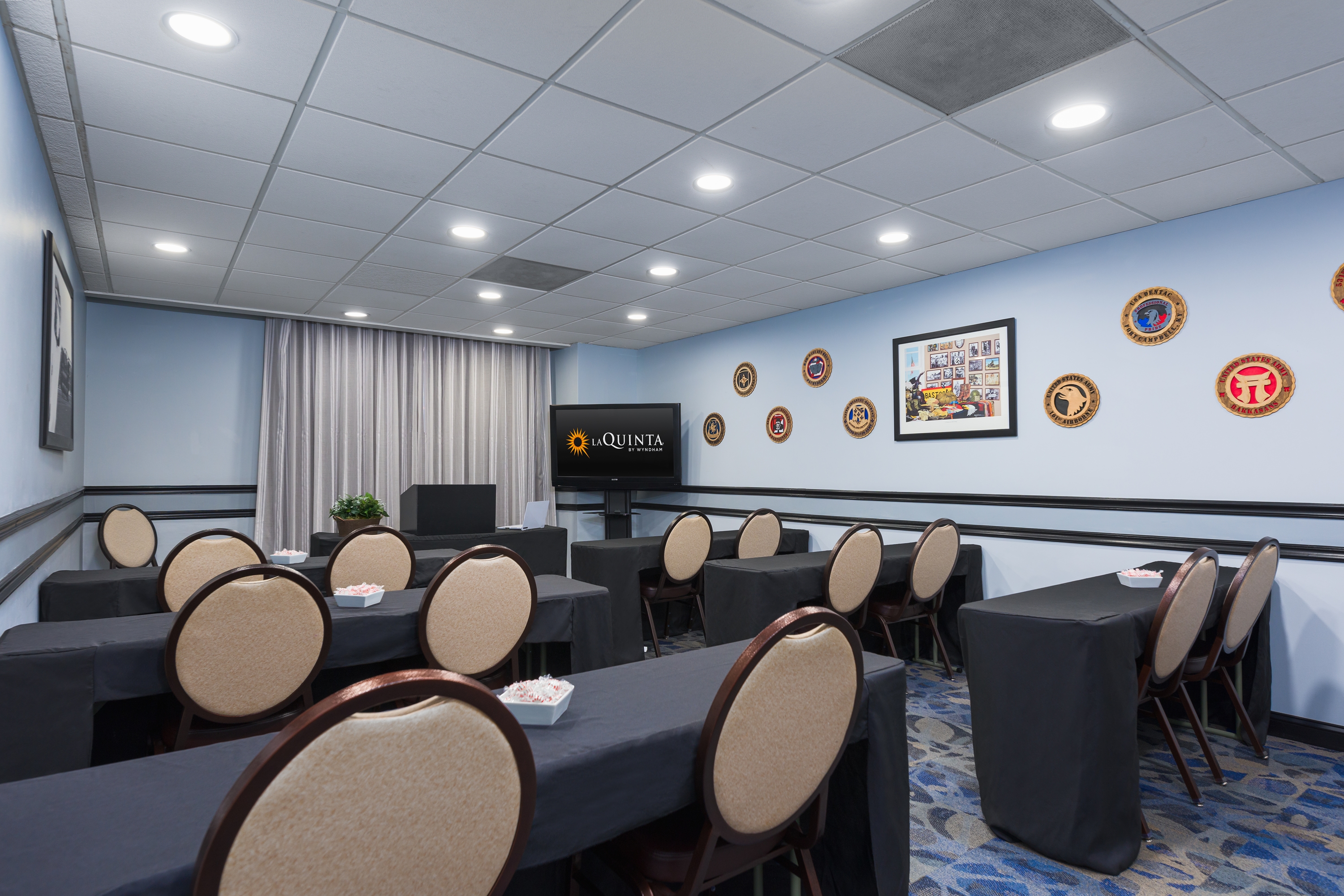 Meeting room at La Quinta Inn & Suites by Wyndham Clarksville in Clarksville, Tennessee