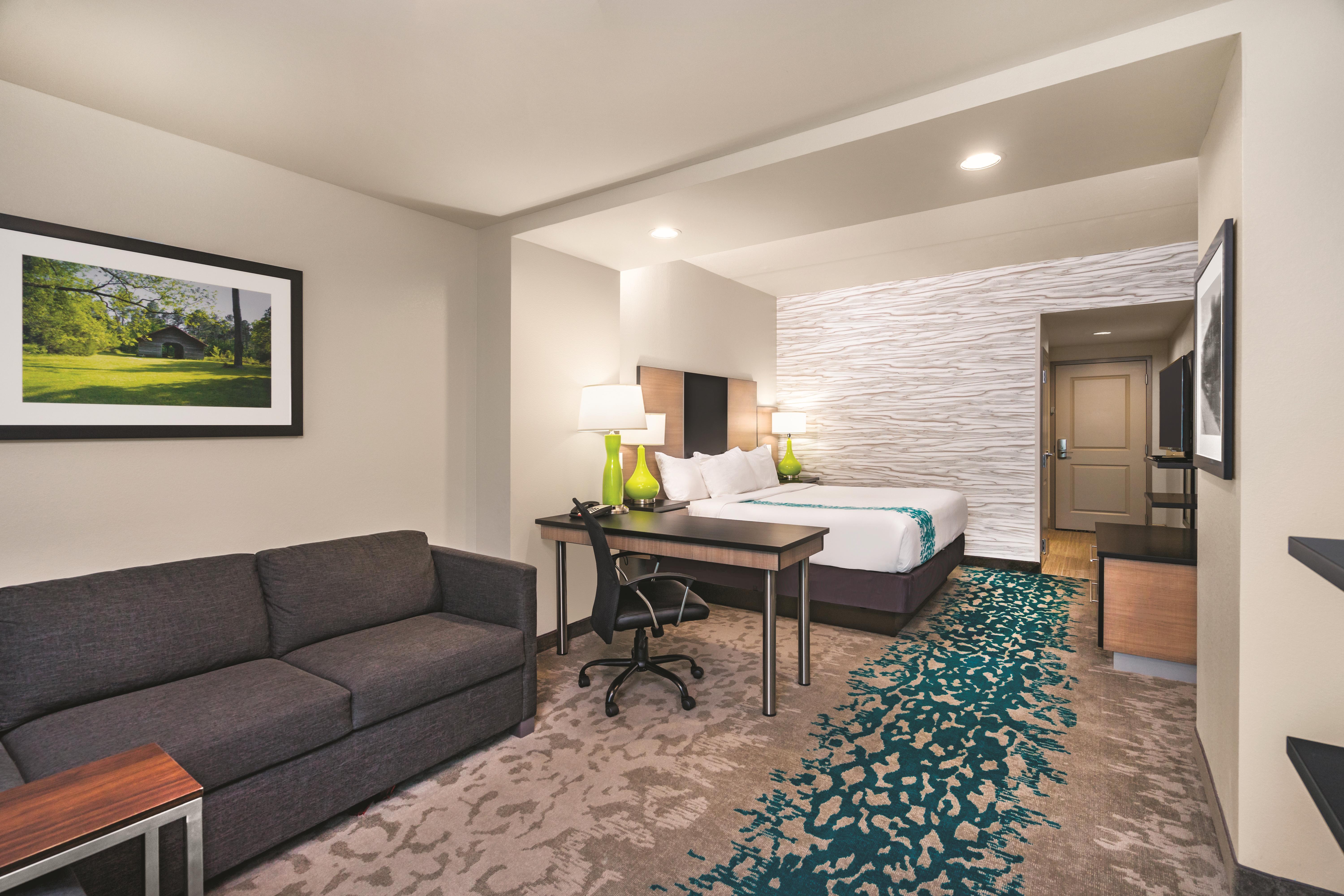 La Quinta Inn & Suites by Wyndham Cleveland TN Cleveland, TN Hotels