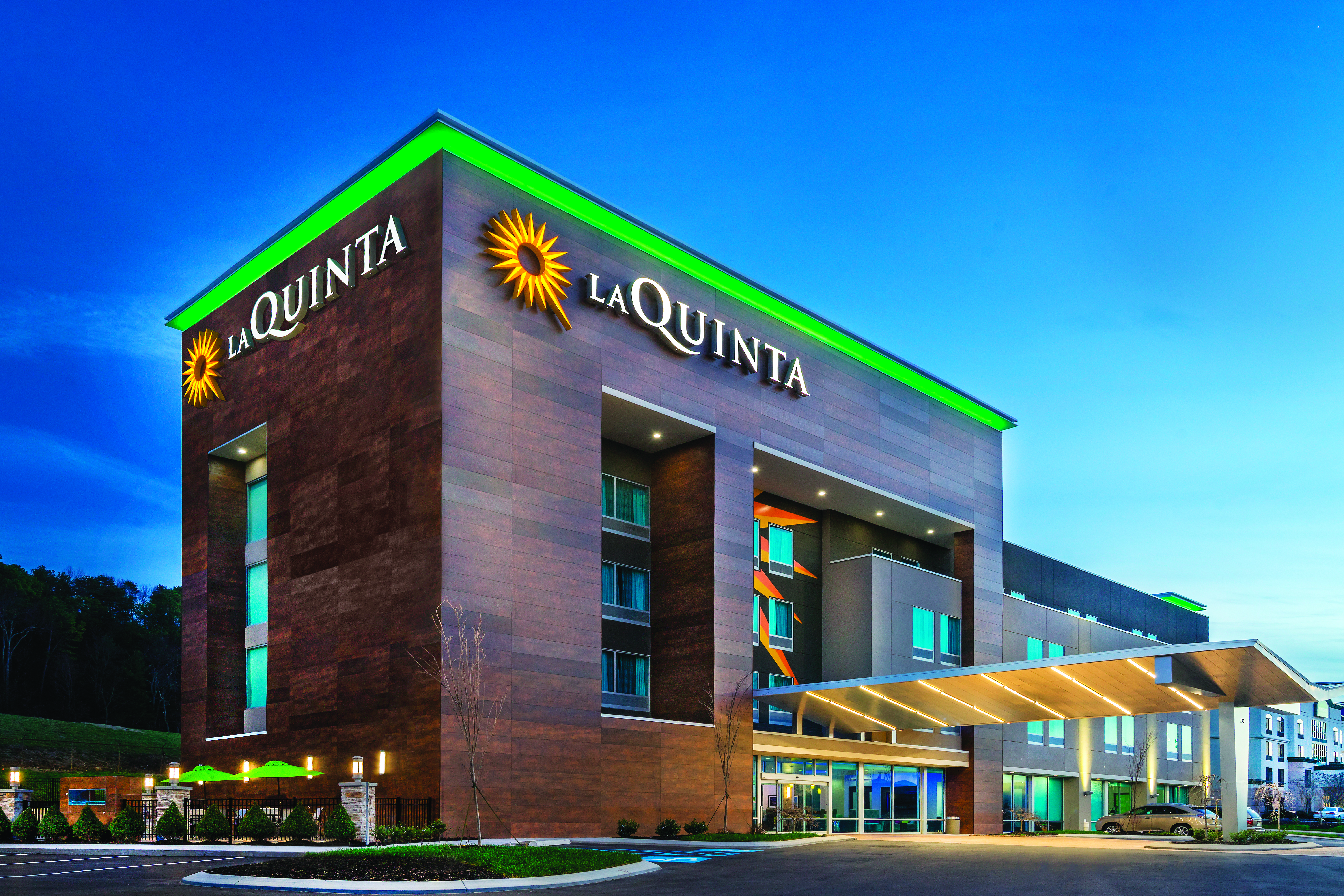 La Quinta Inn & Suites by Wyndham Cleveland TN Cleveland, TN Hotels