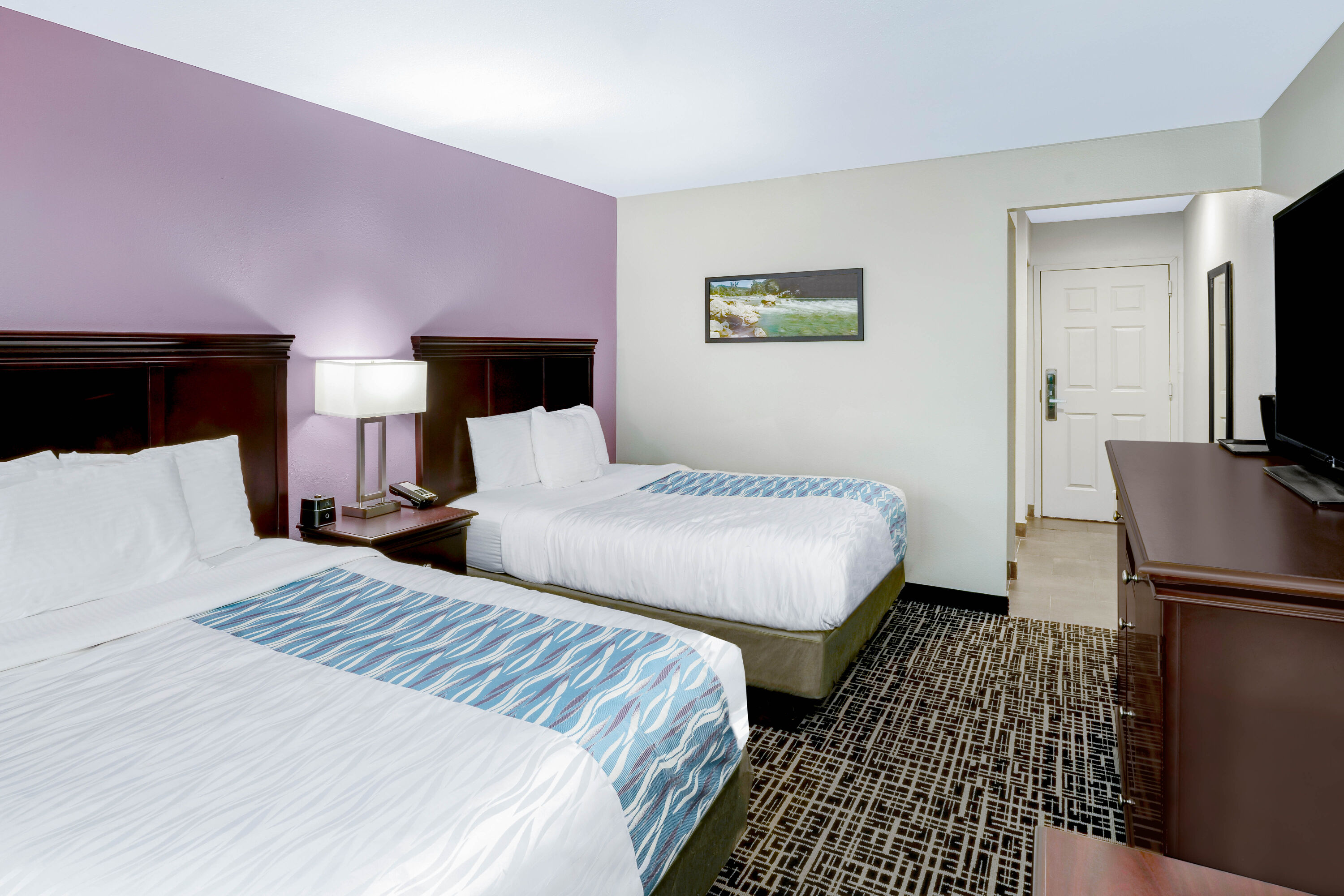 Guest room at the La Quinta Inn & Suites by Wyndham Cookeville in Cookeville, Tennessee