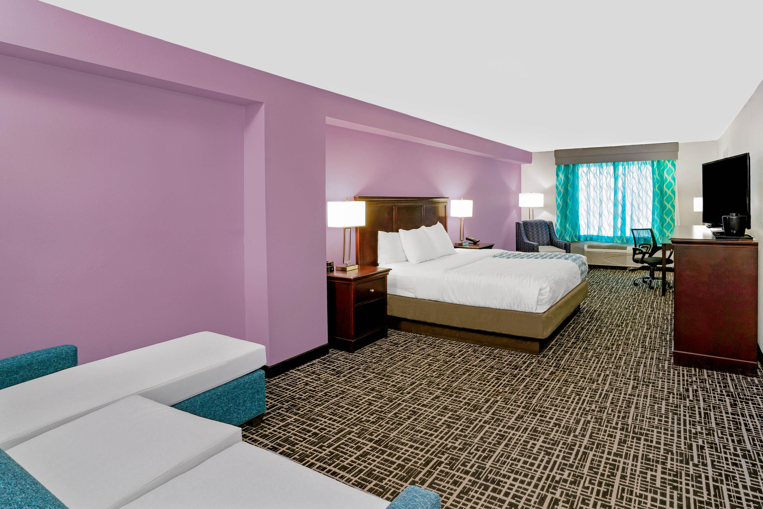 Guest room at the La Quinta Inn & Suites by Wyndham Cookeville in Cookeville, Tennessee