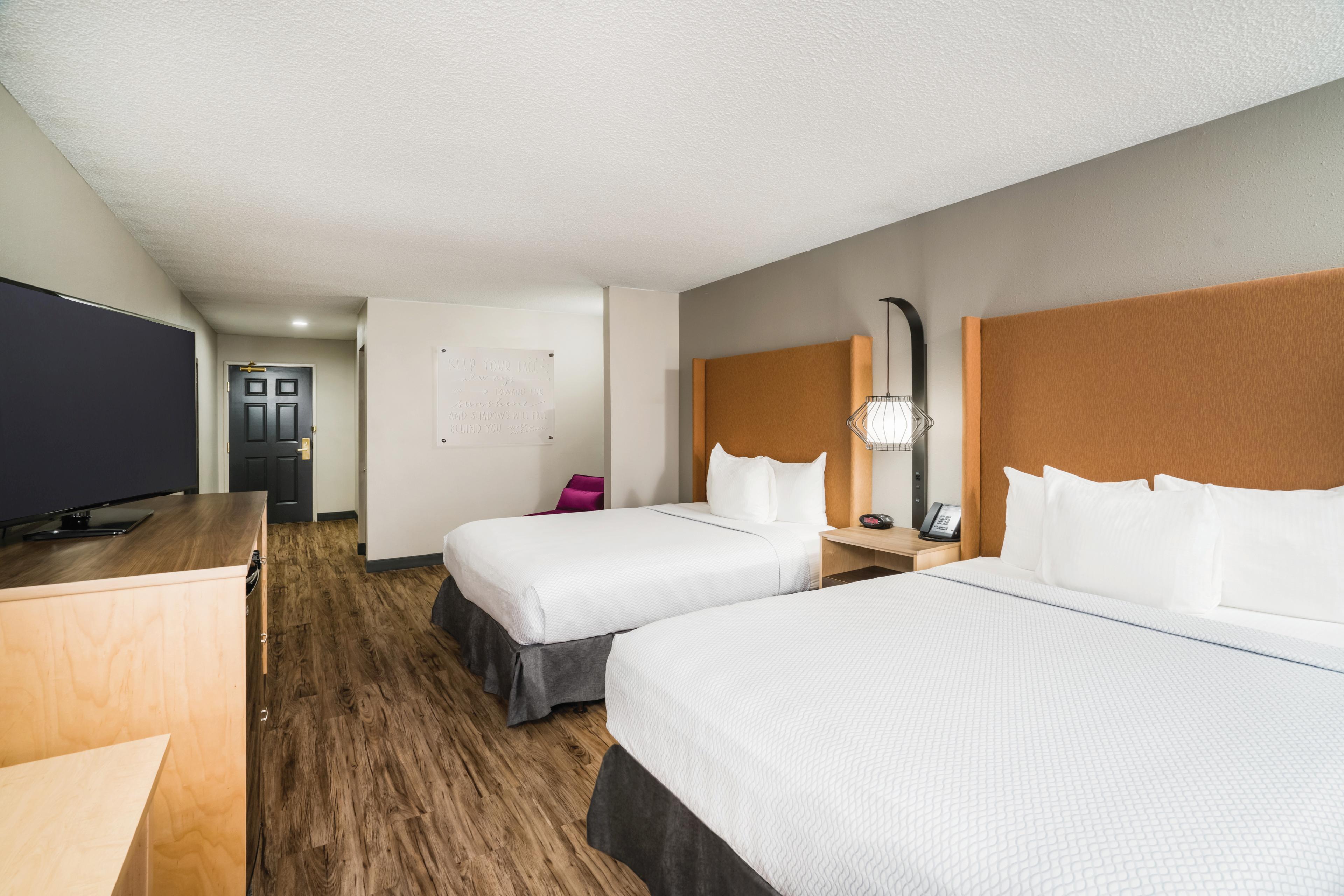 La Quinta Inn Amp Suites By Wyndham Chattanooga North