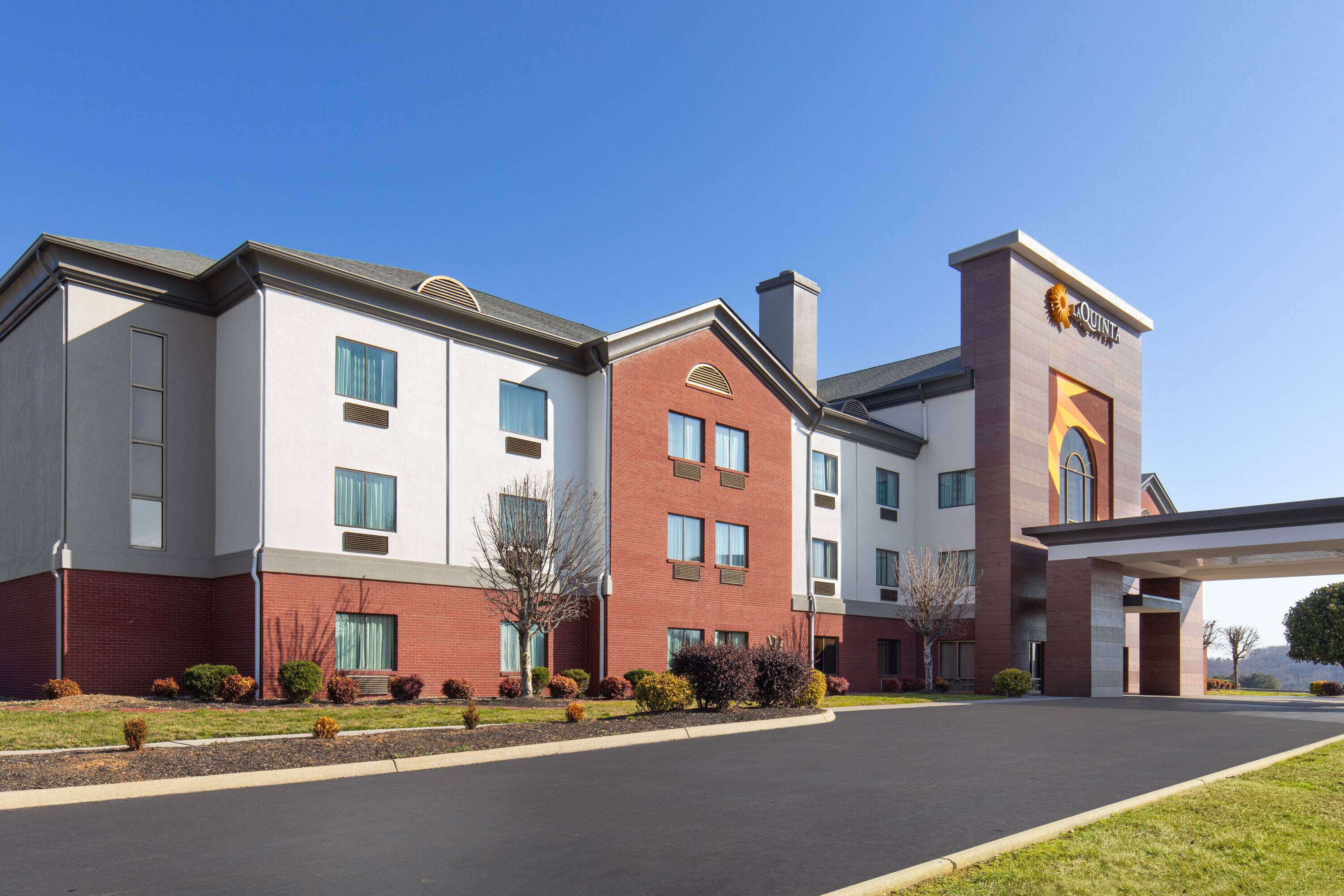 La Quinta Inn & Suites venue photograph.