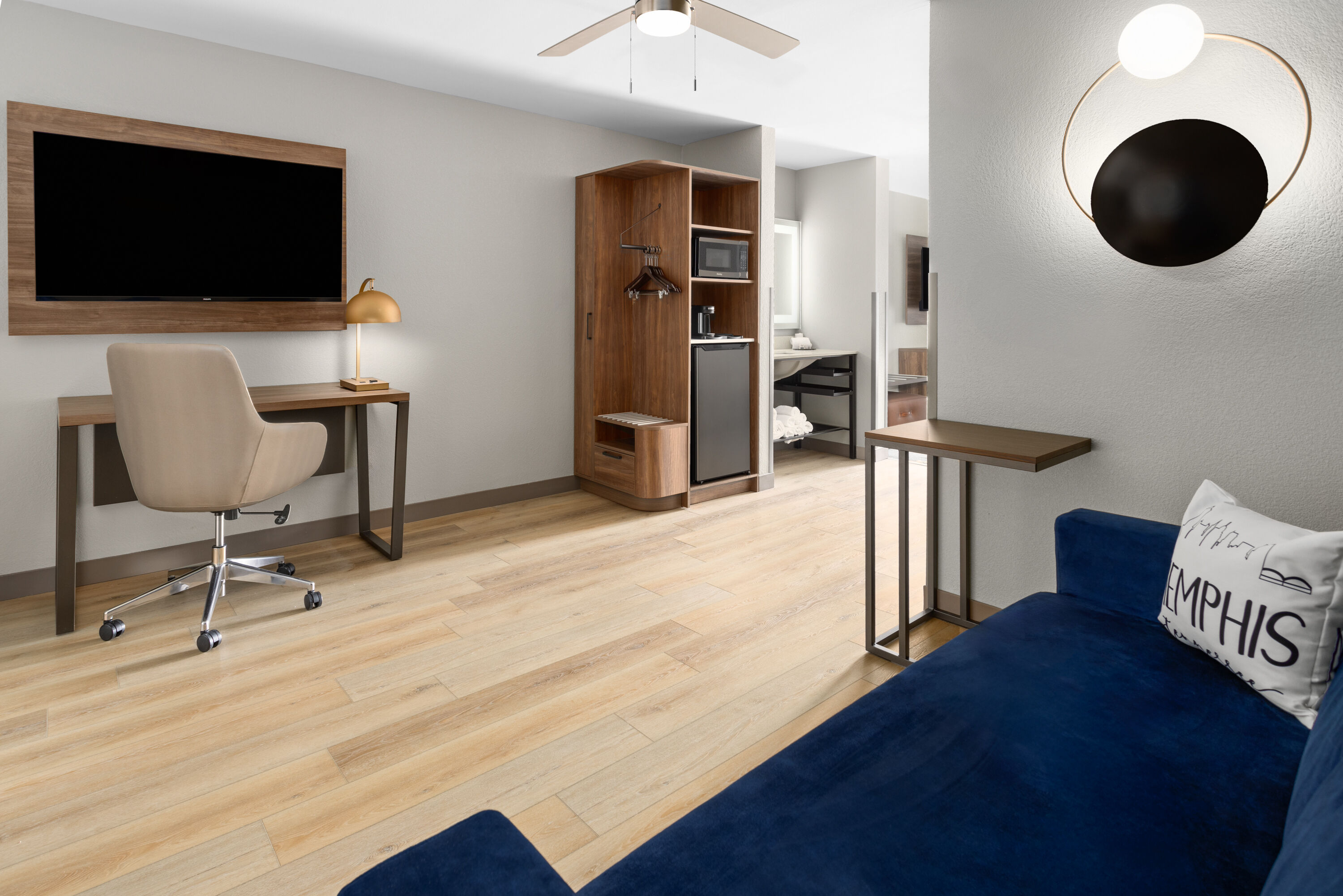 Guest room at the La Quinta Inn & Suites by Wyndham Memphis I-240 in Memphis, Tennessee