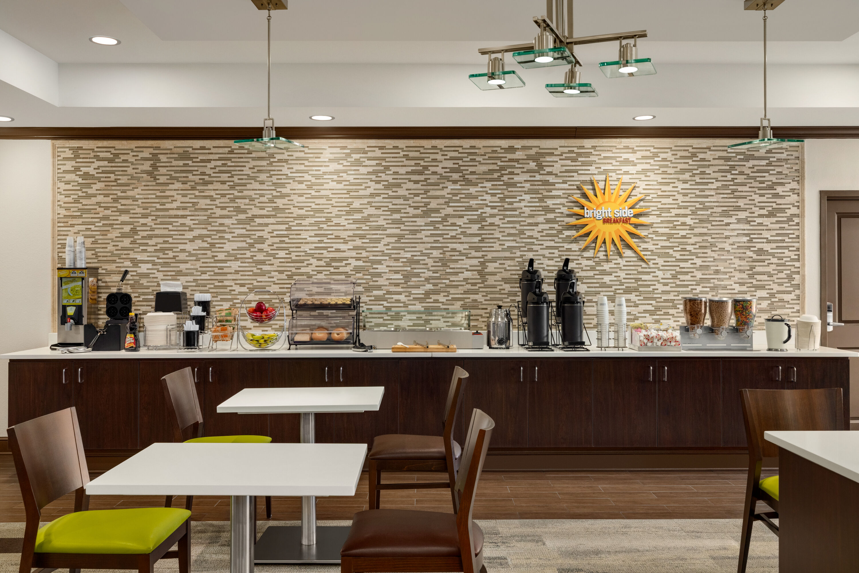 Free breakfast at La Quinta Inn & Suites by Wyndham Memphis Wolfchase in Memphis, Tennessee