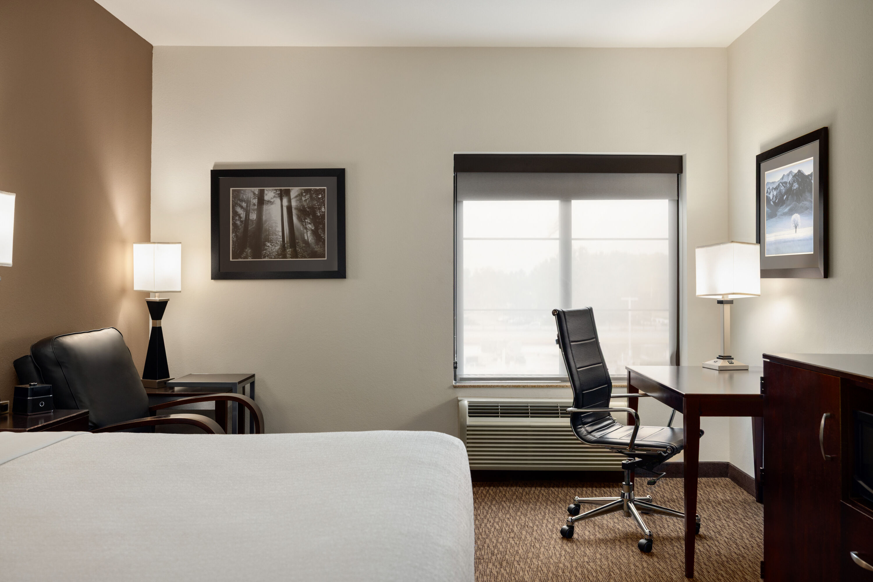 Guest room at the La Quinta Inn & Suites by Wyndham Memphis Wolfchase in Memphis, Tennessee
