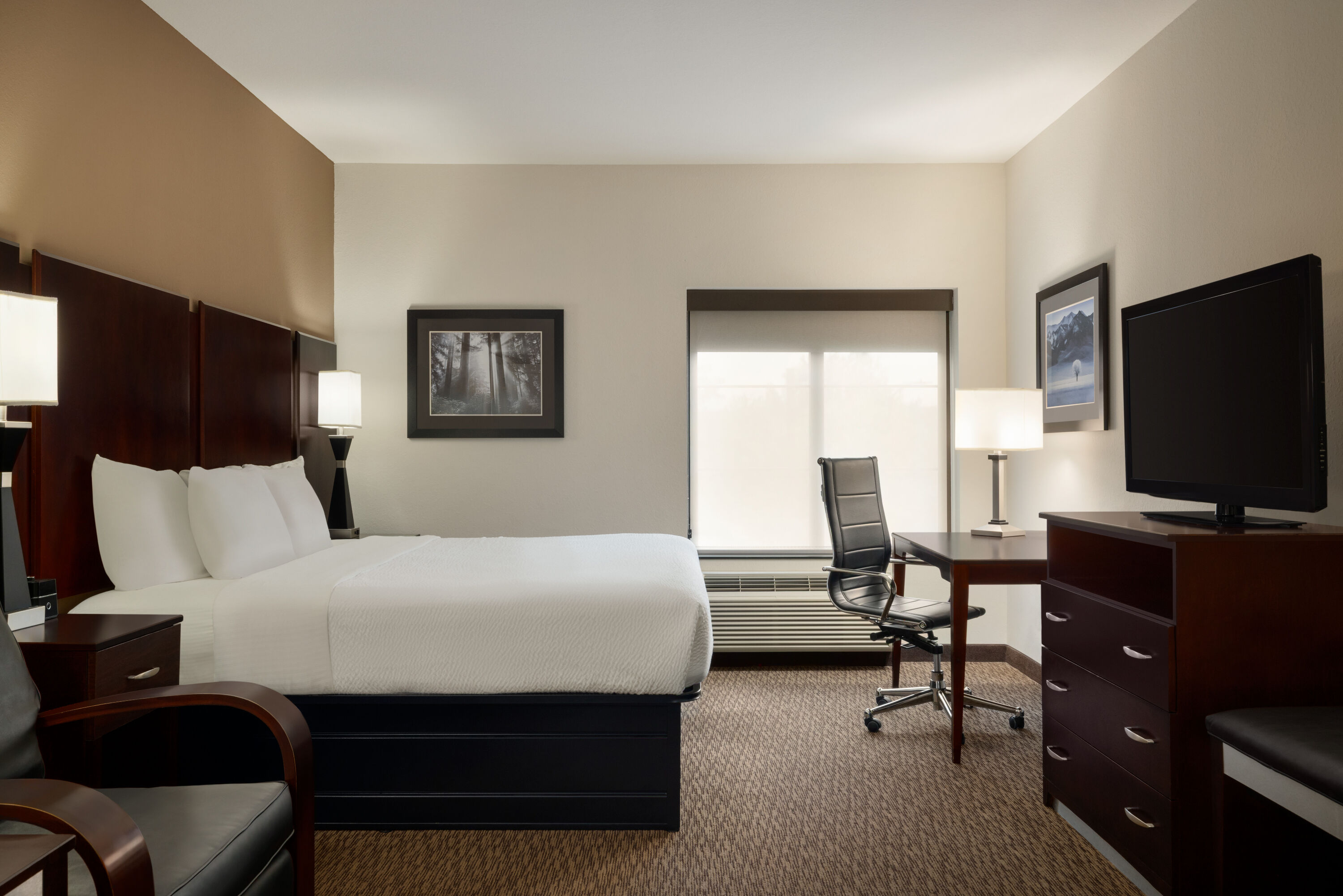 La Quinta Inn & Suites by Wyndham Memphis Wolfchase suite in Memphis, Tennessee