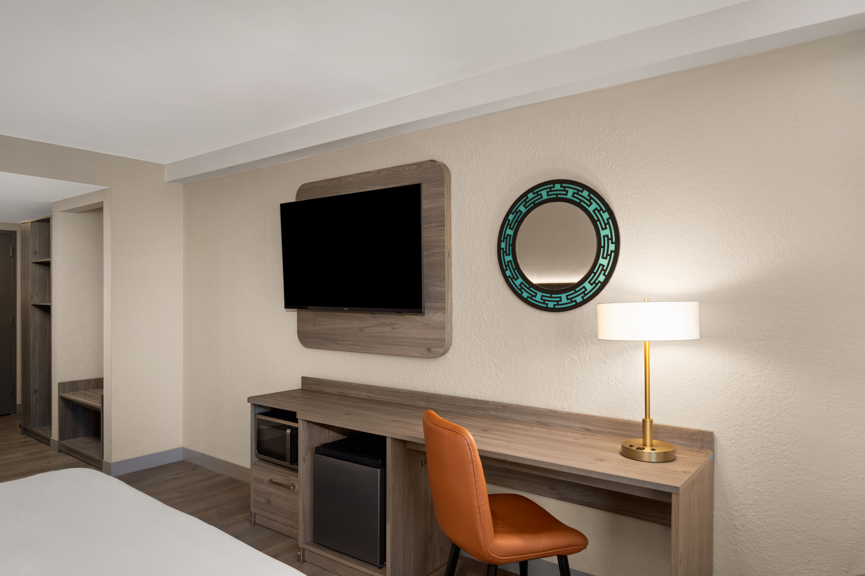 Guest room at the La Quinta Inn & Suites by Wyndham Nashville Airport/Opryland in Nashville, Tennessee
