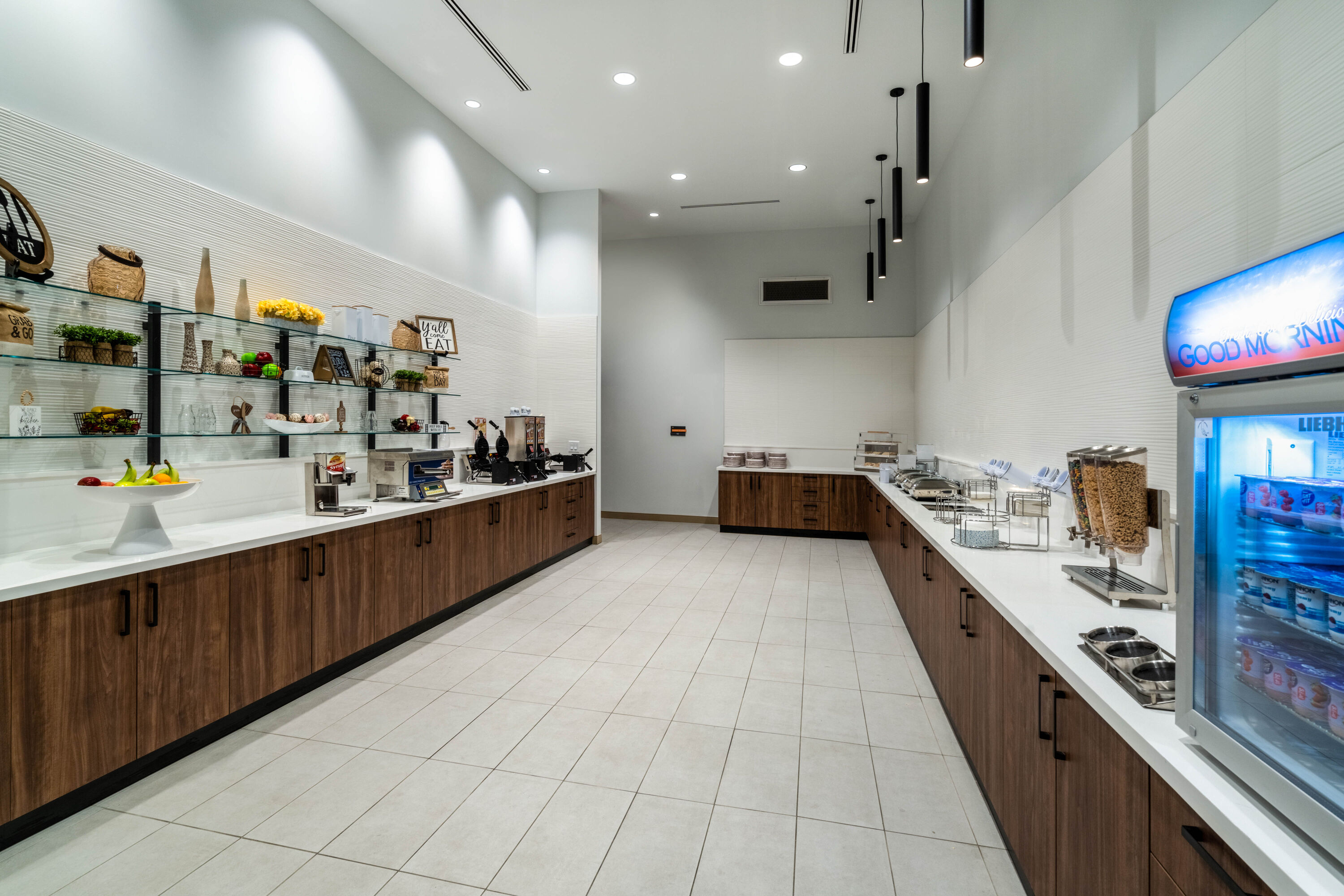 Free breakfast at La Quinta Inn & Suites by Wyndham Nashville Downtown/Stadium in Nashville, Tennessee