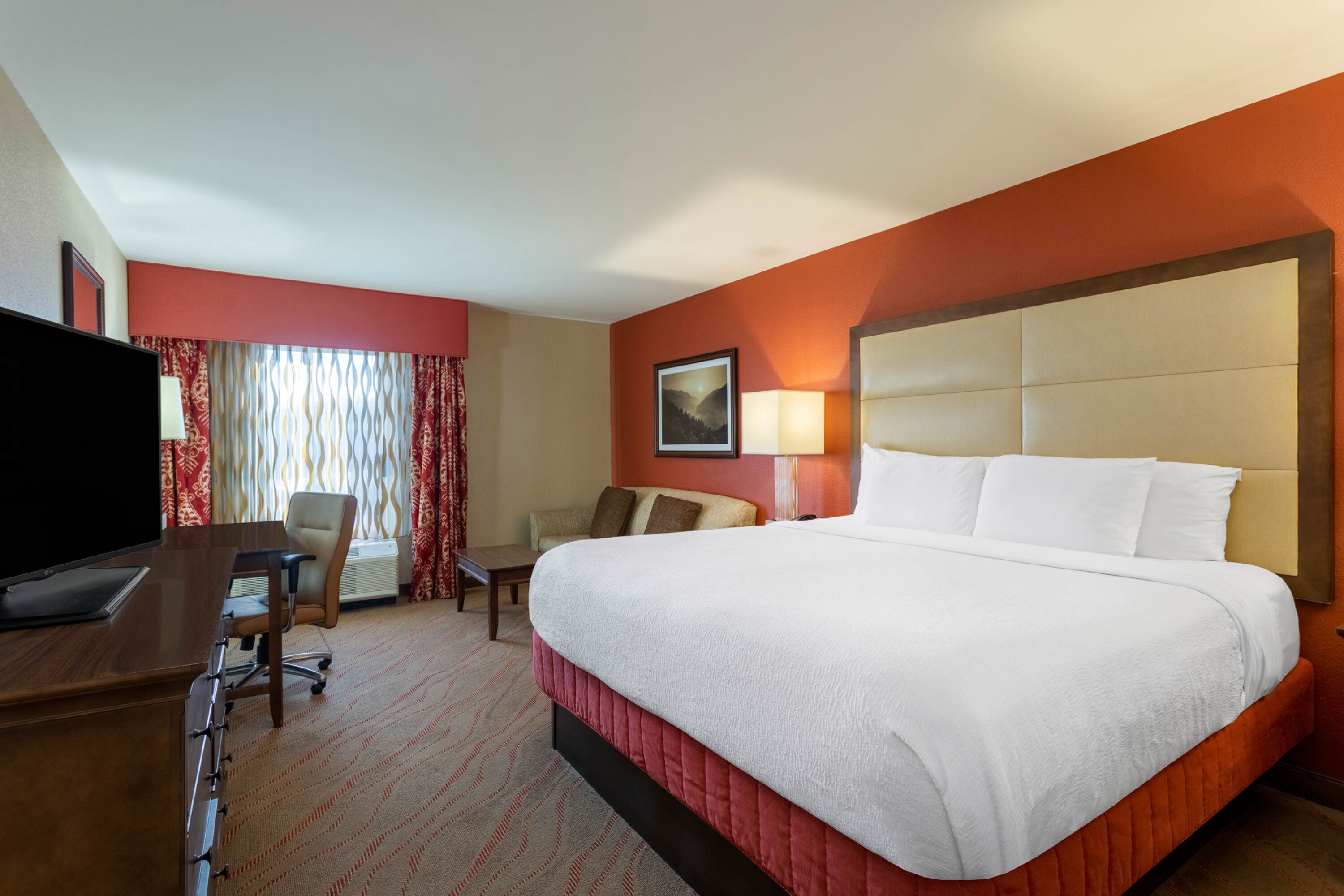 Guest room at the La Quinta Inn & Suites by Wyndham Pigeon Forge in Pigeon Forge, Tennessee