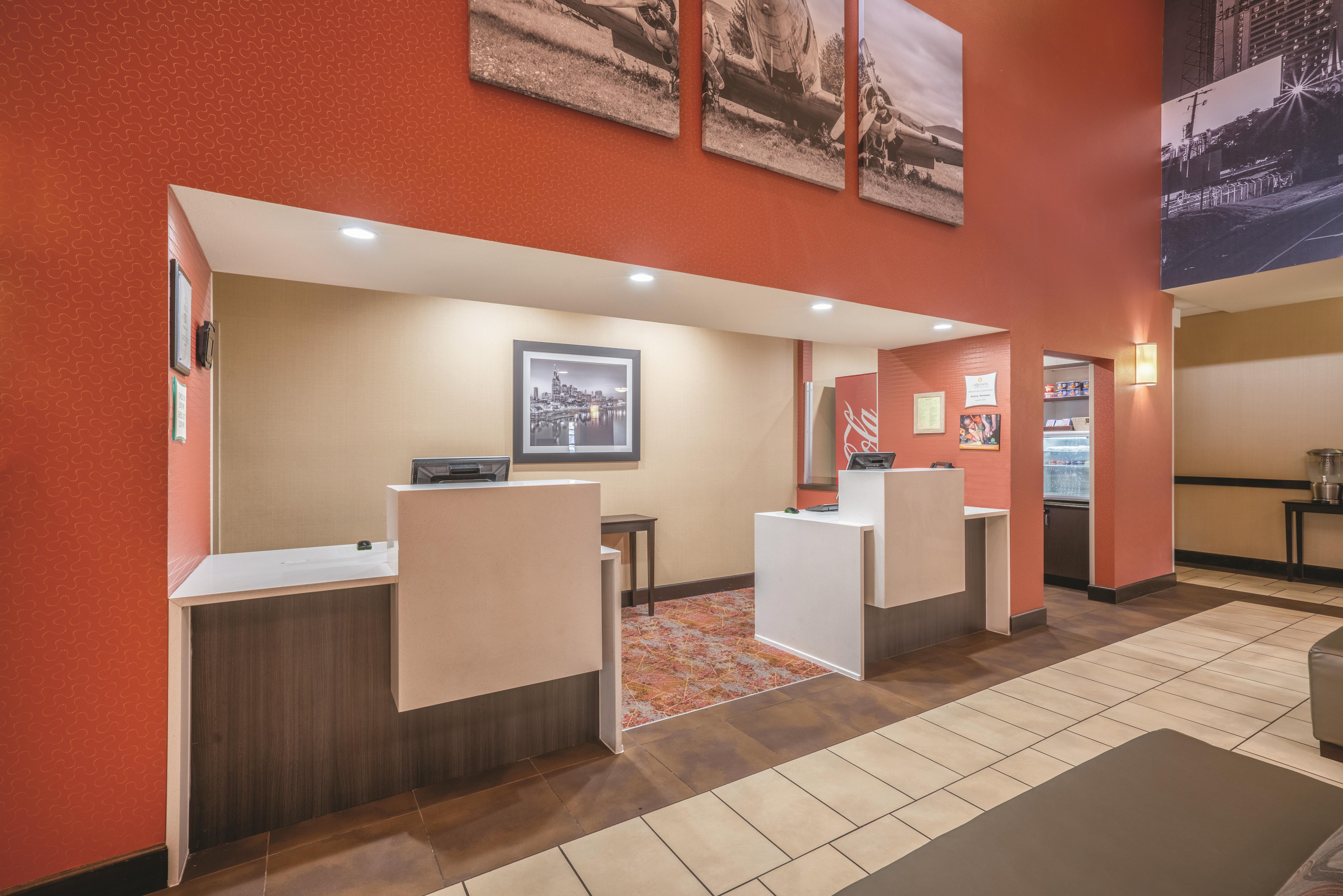 La Quinta Inn Amp Suites By Wyndham Smyrna Tn Nashville