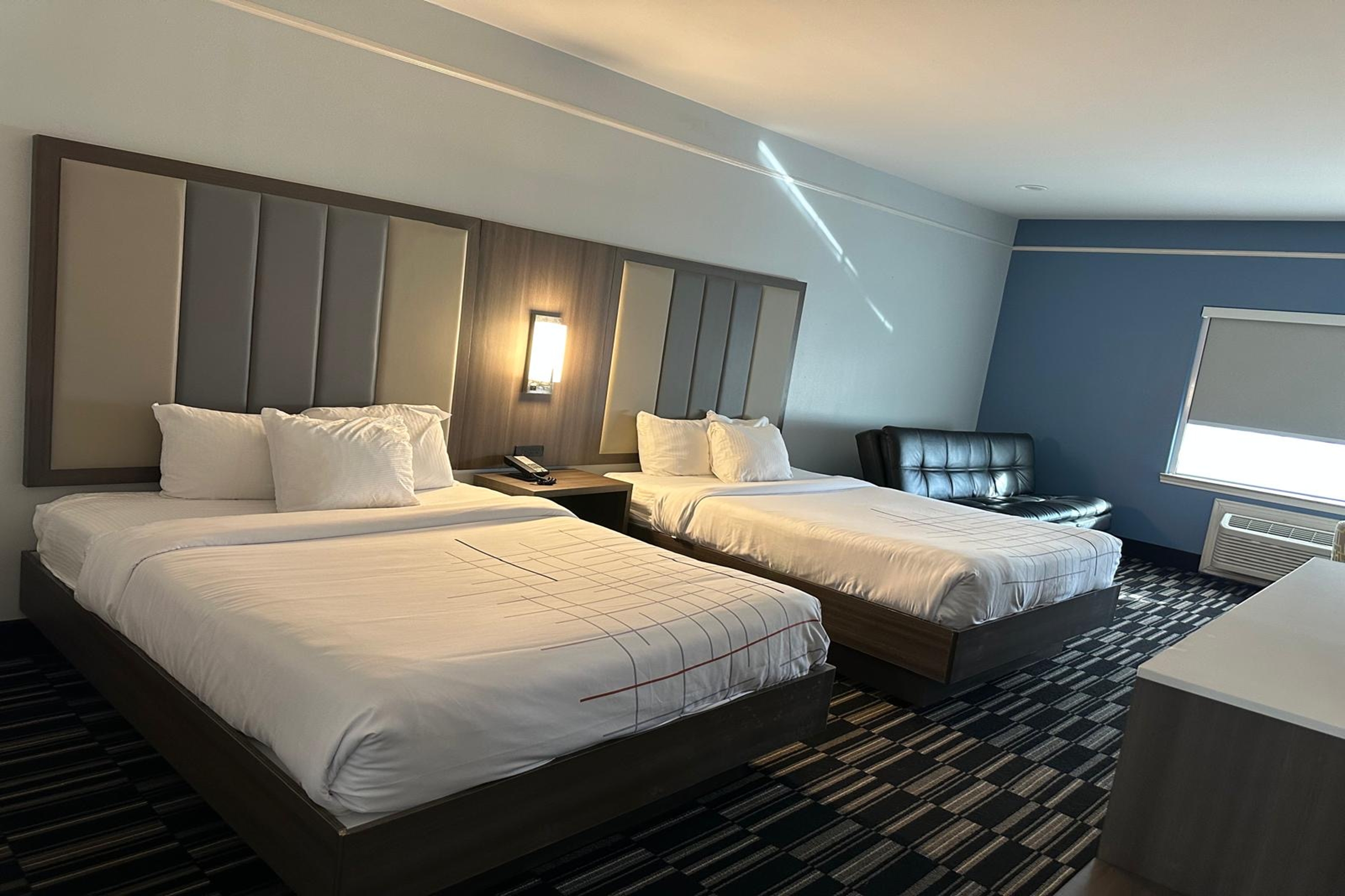 Guest room at the La Quinta Inn & Suites by Wyndham Alamo - McAllen East in Alamo, Texas