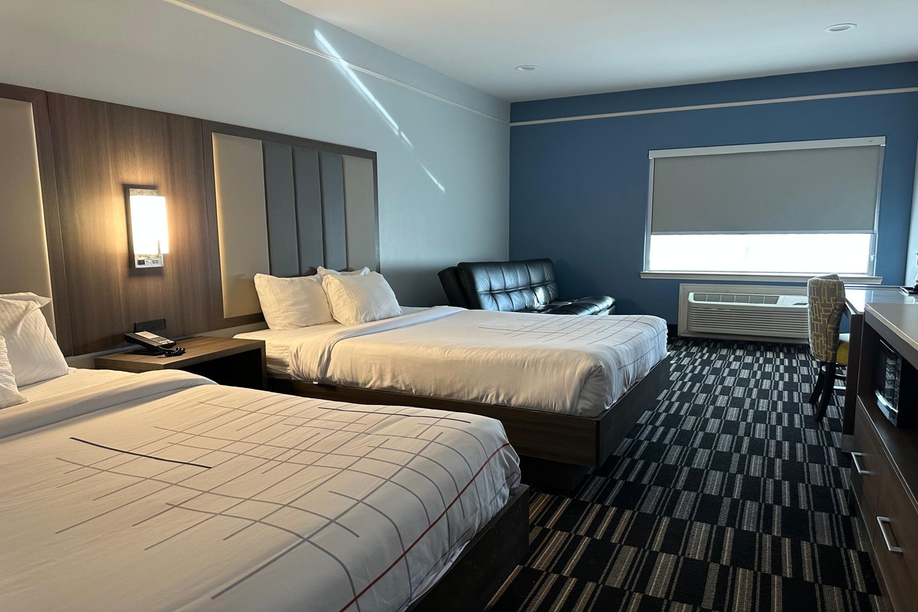 Guest room at the La Quinta Inn & Suites by Wyndham Alamo - McAllen East in Alamo, Texas