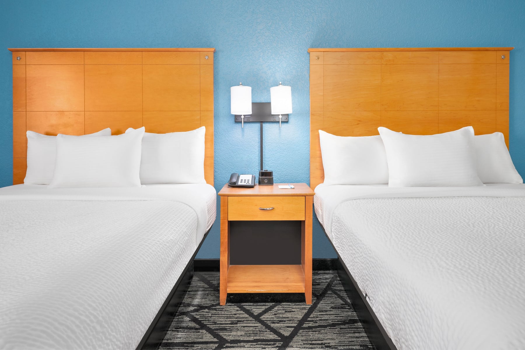 Guest room at the La Quinta Inn & Suites by Wyndham Alvarado in Alvarado, Texas
