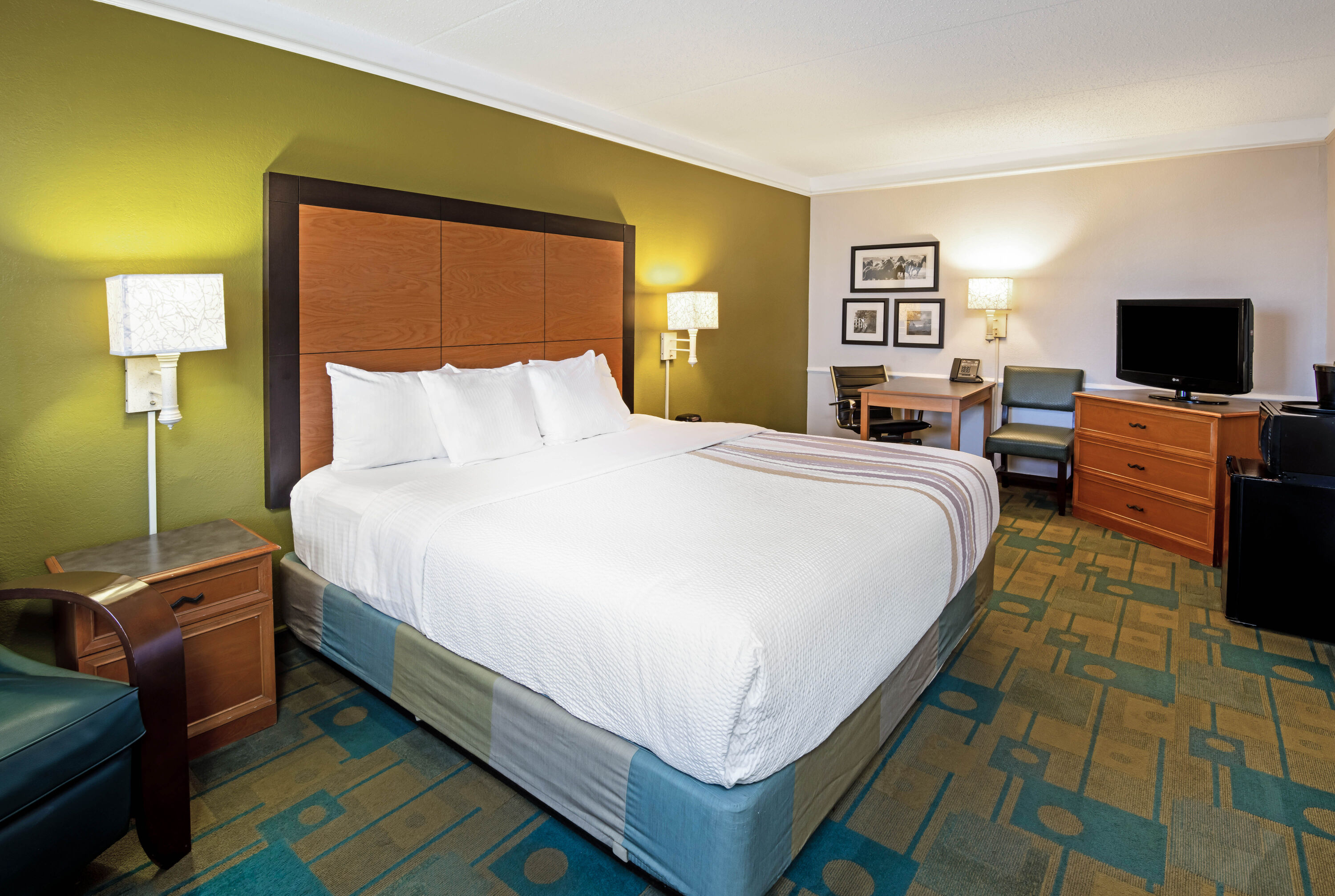 La Quinta Inn by Wyndham Amarillo MidCity Amarillo, TX Hotels