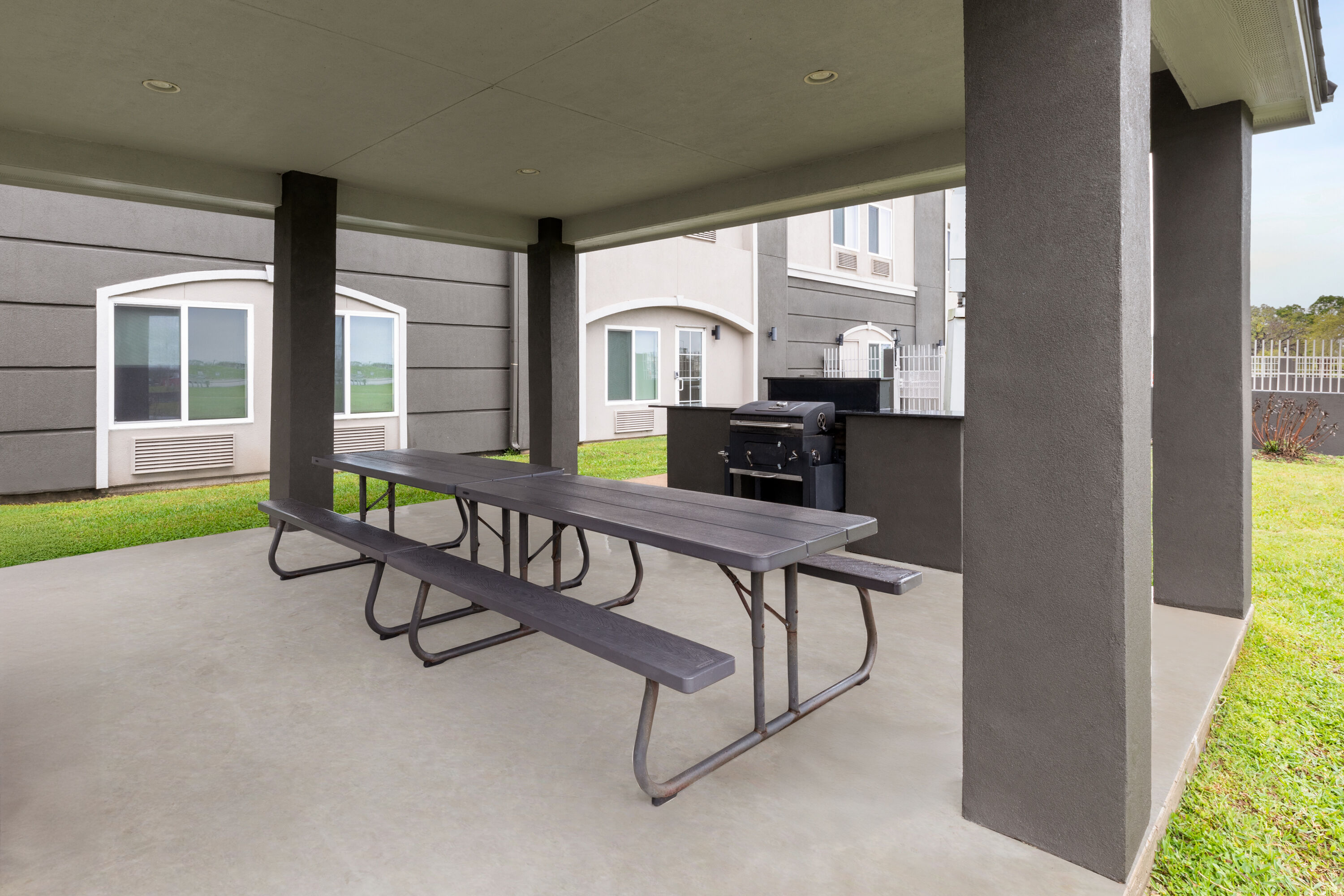 BBQ grill at La Quinta Inn & Suites by Wyndham Angleton in Angleton, Texas