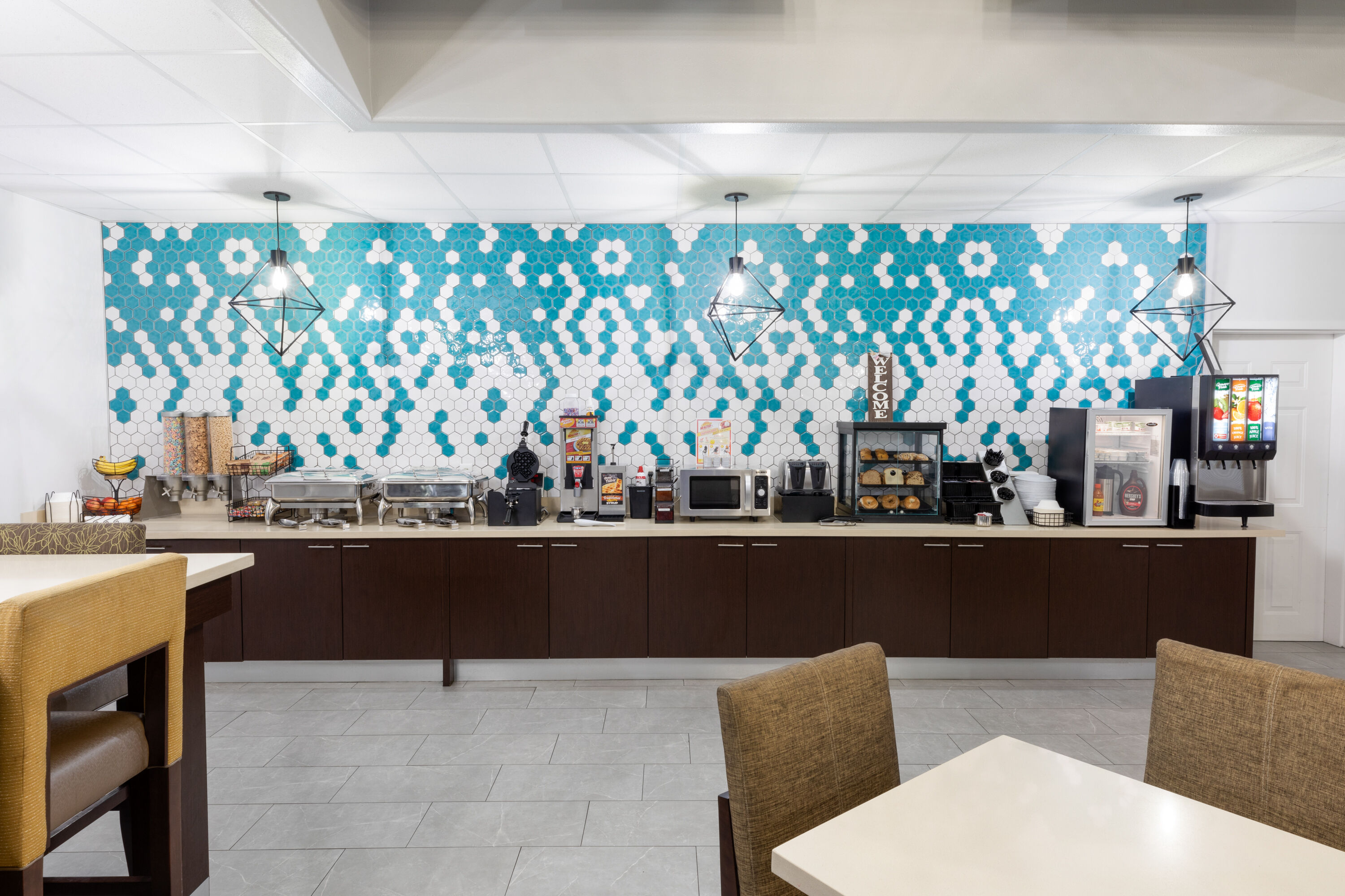 Free breakfast at La Quinta Inn & Suites by Wyndham Angleton in Angleton, Texas