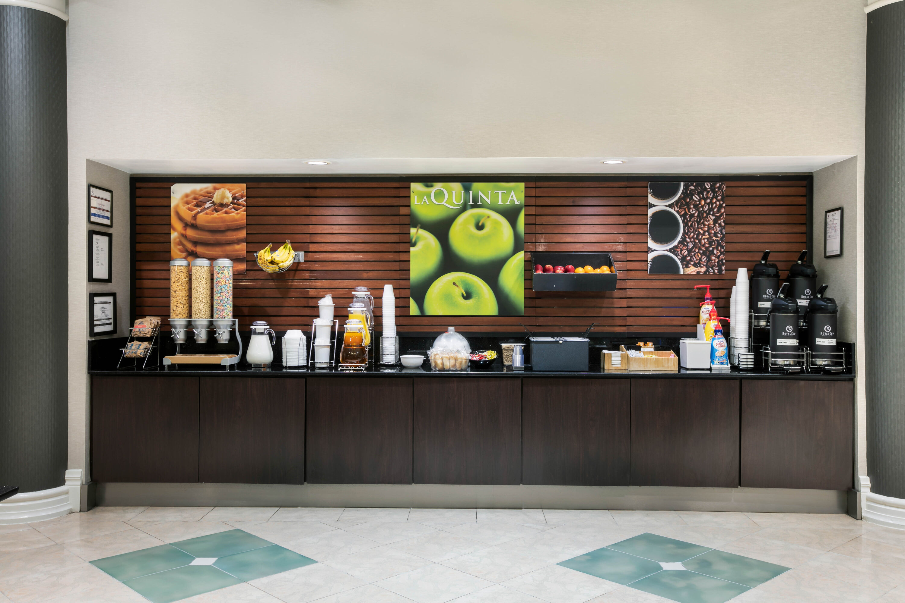 Free breakfast at La Quinta Inn & Suites by Wyndham Dallas Arlington South in Arlington, Texas