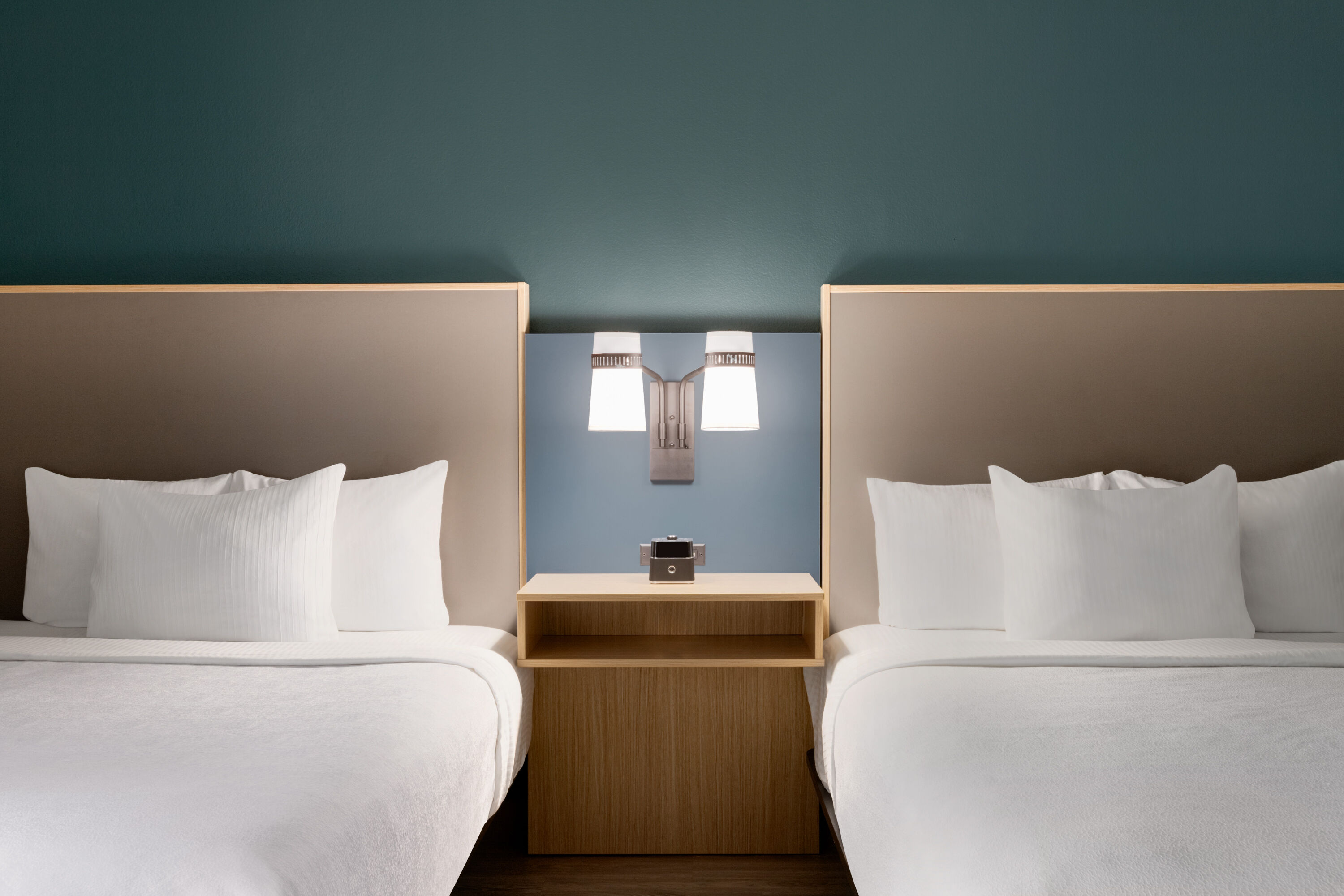 La Quinta Inn & Suites by Wyndham Dallas Arlington South Arlington, TX Hotels