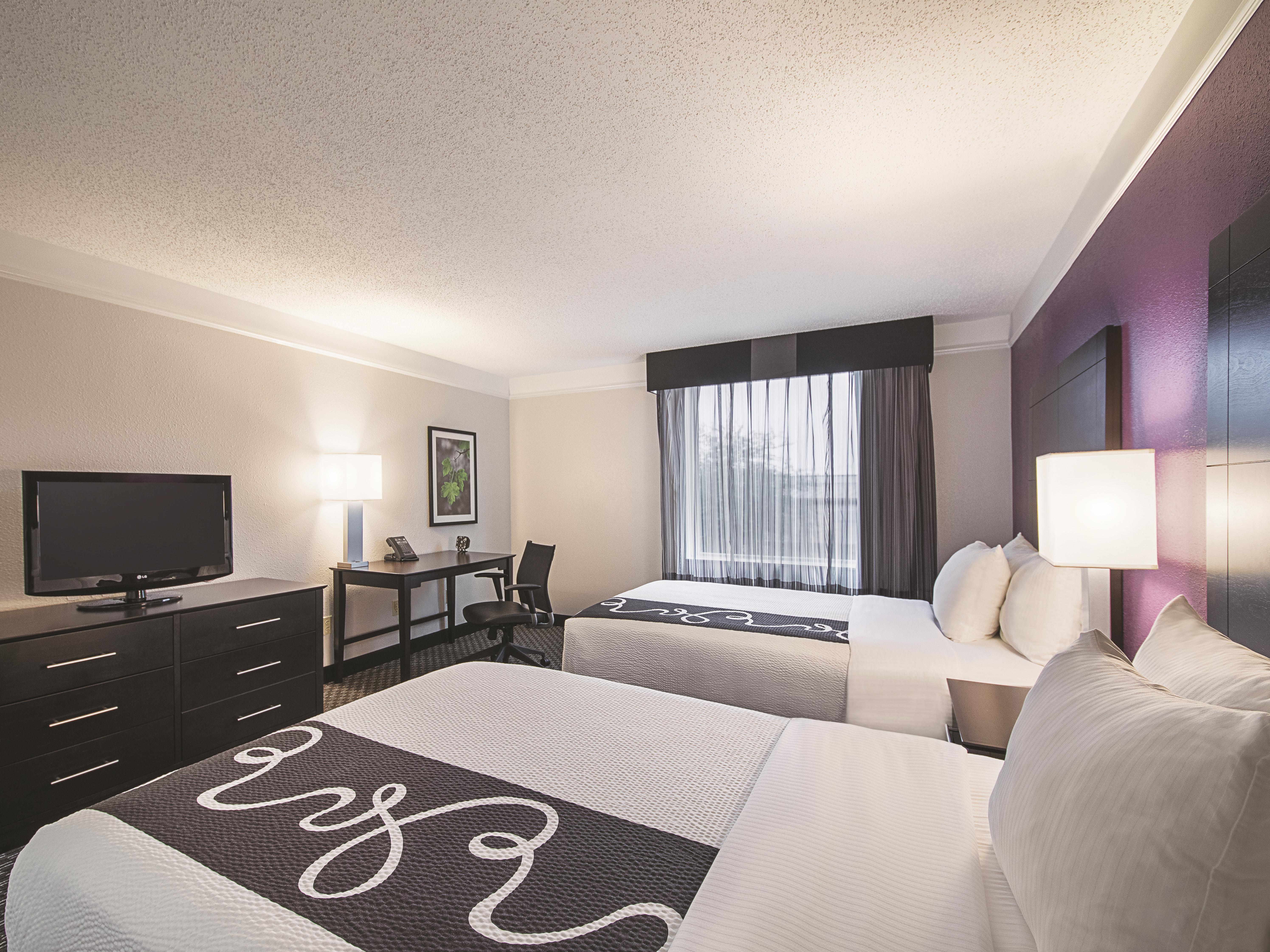 Guest room at the La Quinta Inn & Suites by Wyndham Austin Round Rock in Austin, Texas