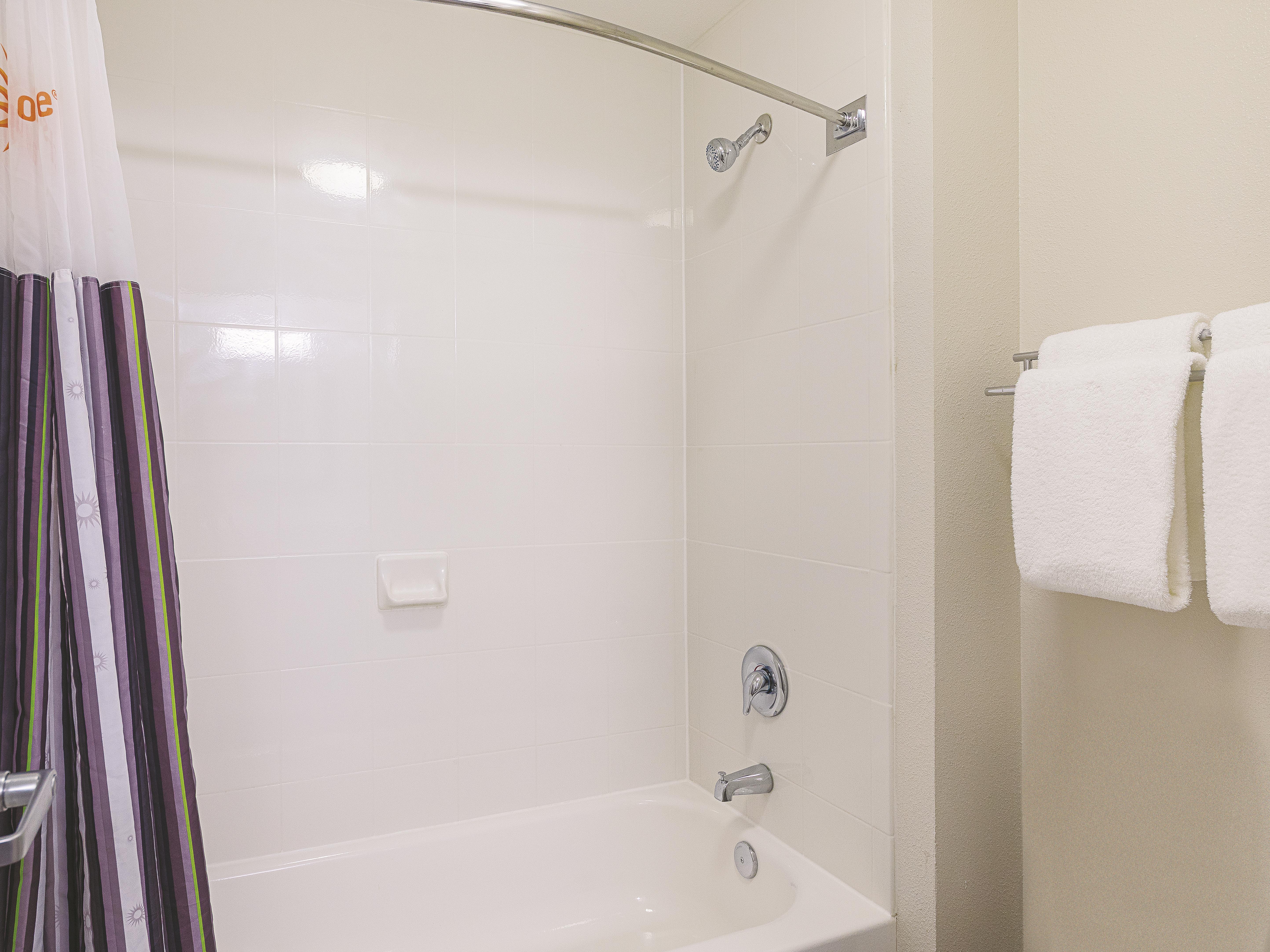 Guest room at the La Quinta Inn & Suites by Wyndham Austin Round Rock in Austin, Texas