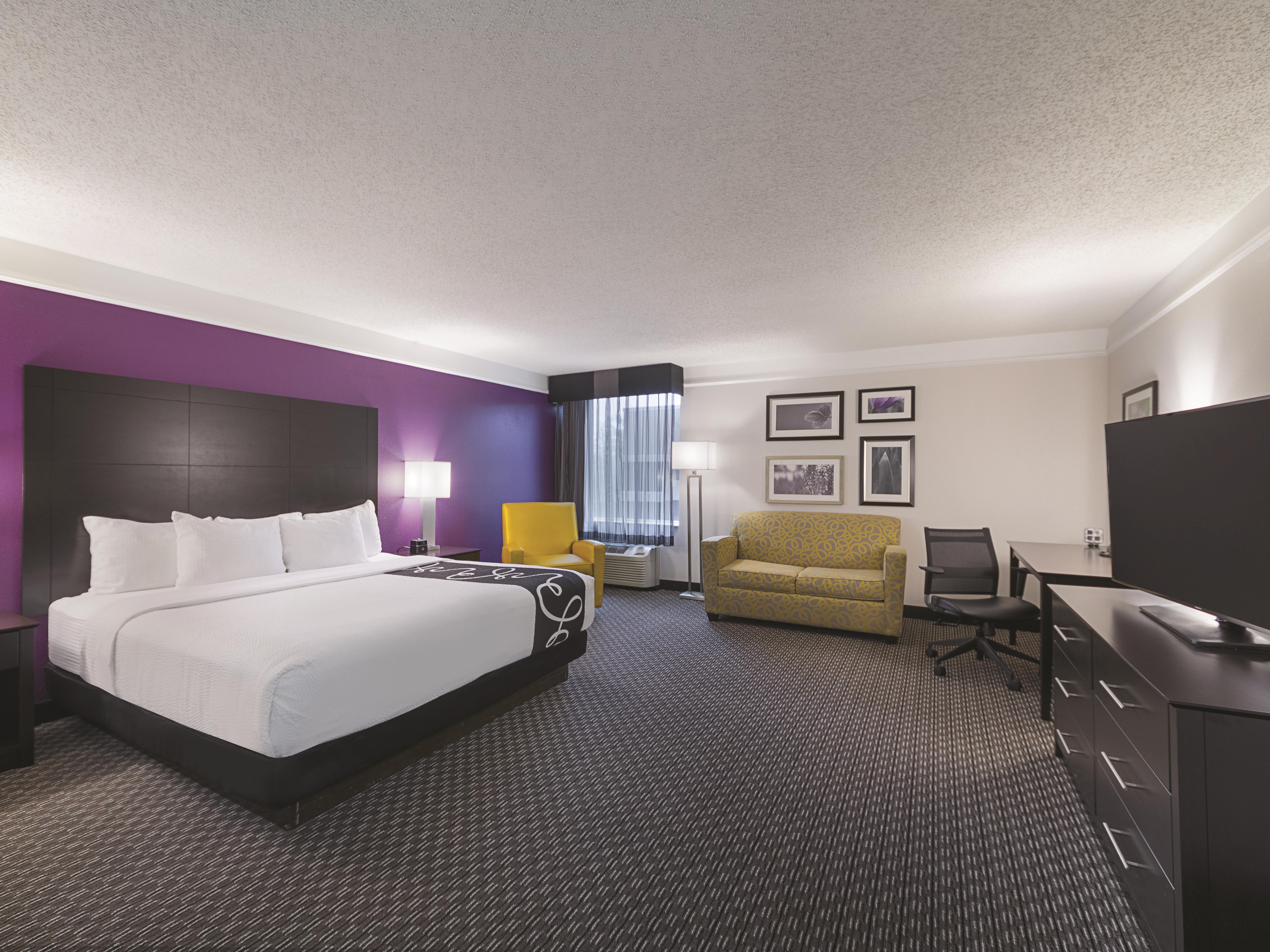 Guest room at the La Quinta Inn & Suites by Wyndham Austin Round Rock in Austin, Texas
