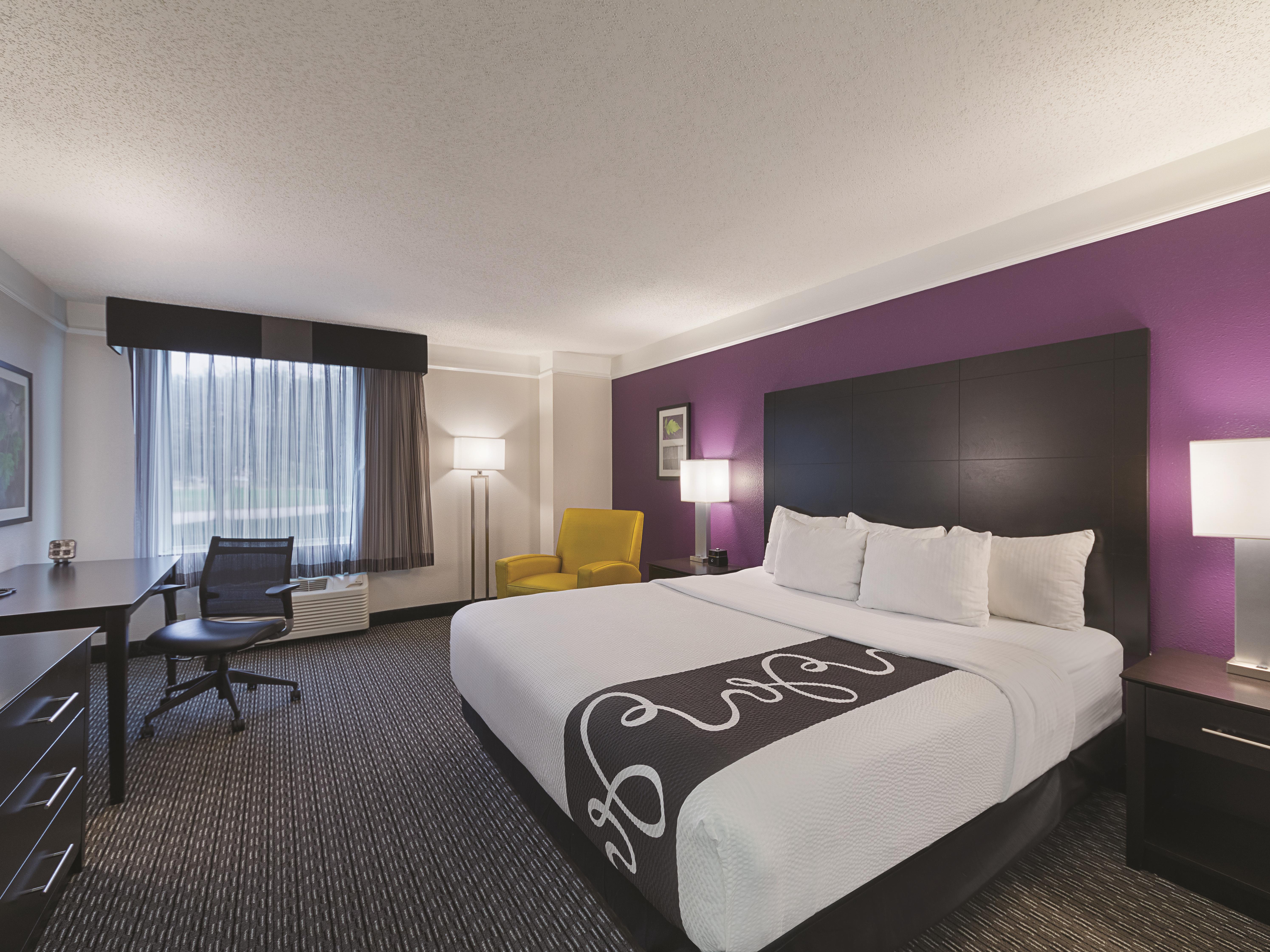 Guest room at the La Quinta Inn & Suites by Wyndham Austin Round Rock in Austin, Texas
