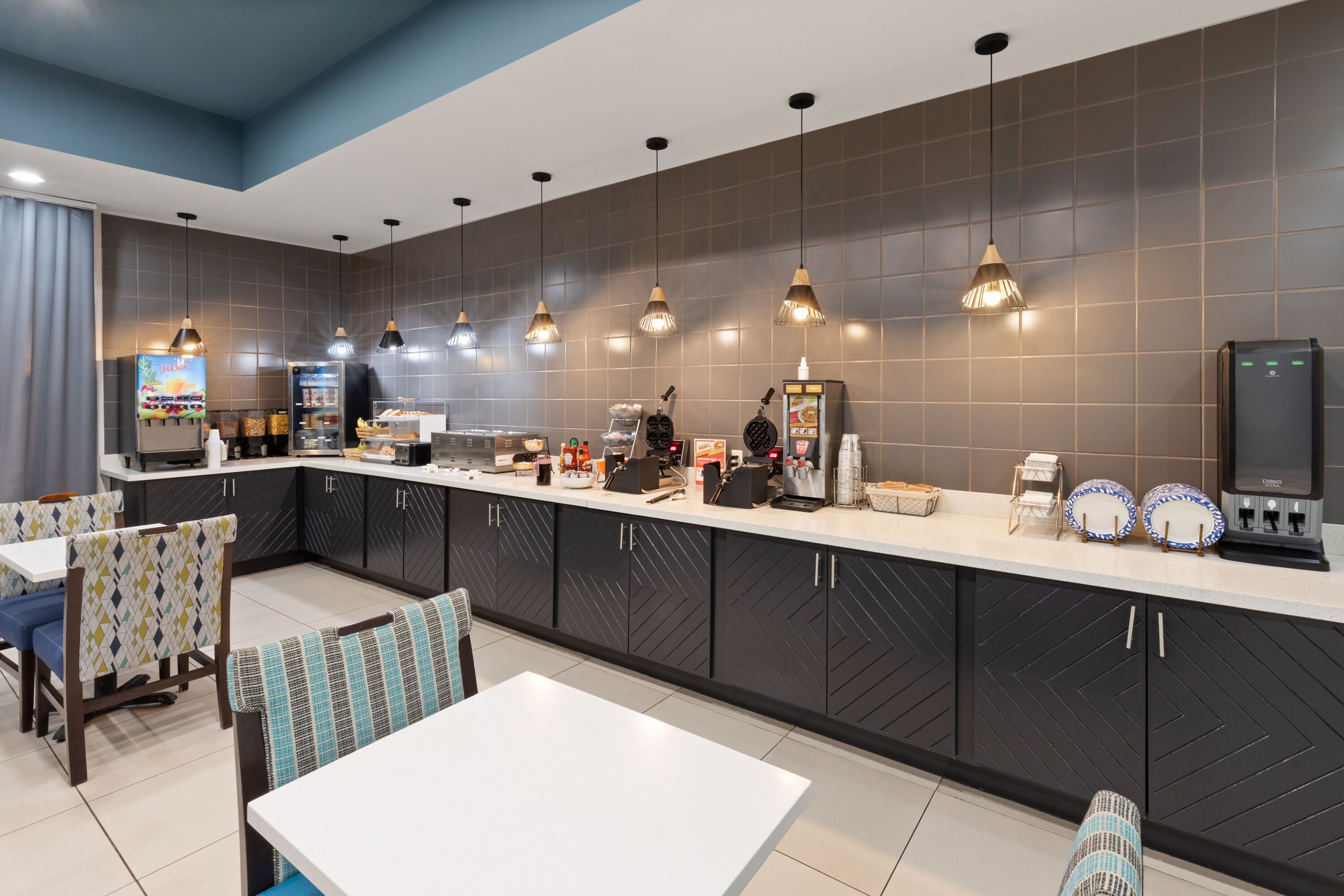 Free breakfast at La Quinta Inn & Suites by Wyndham Austin NW/Lakeline Mall in Austin, Texas