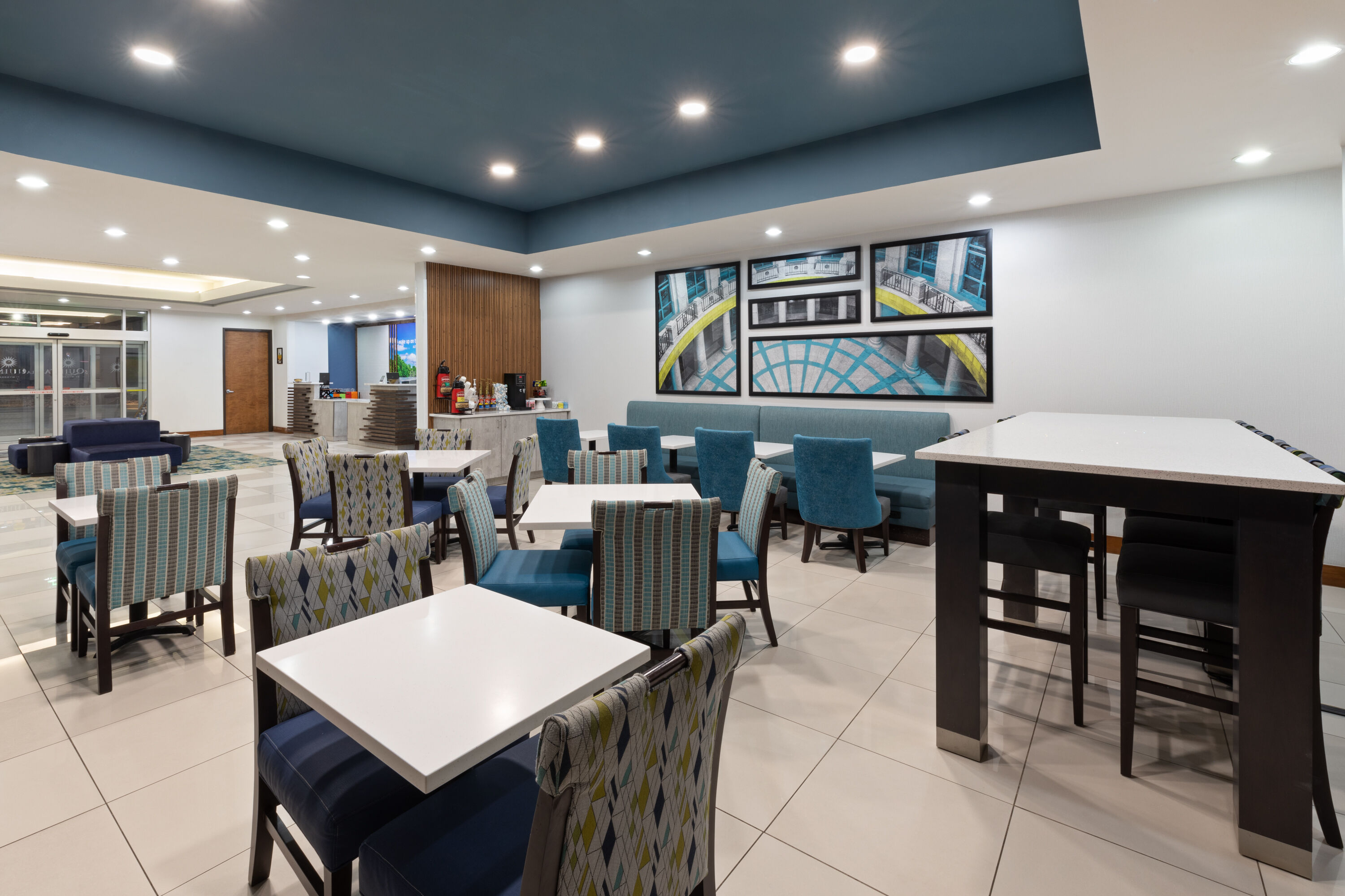 Free breakfast at La Quinta Inn & Suites by Wyndham Austin NW/Lakeline Mall in Austin, Texas