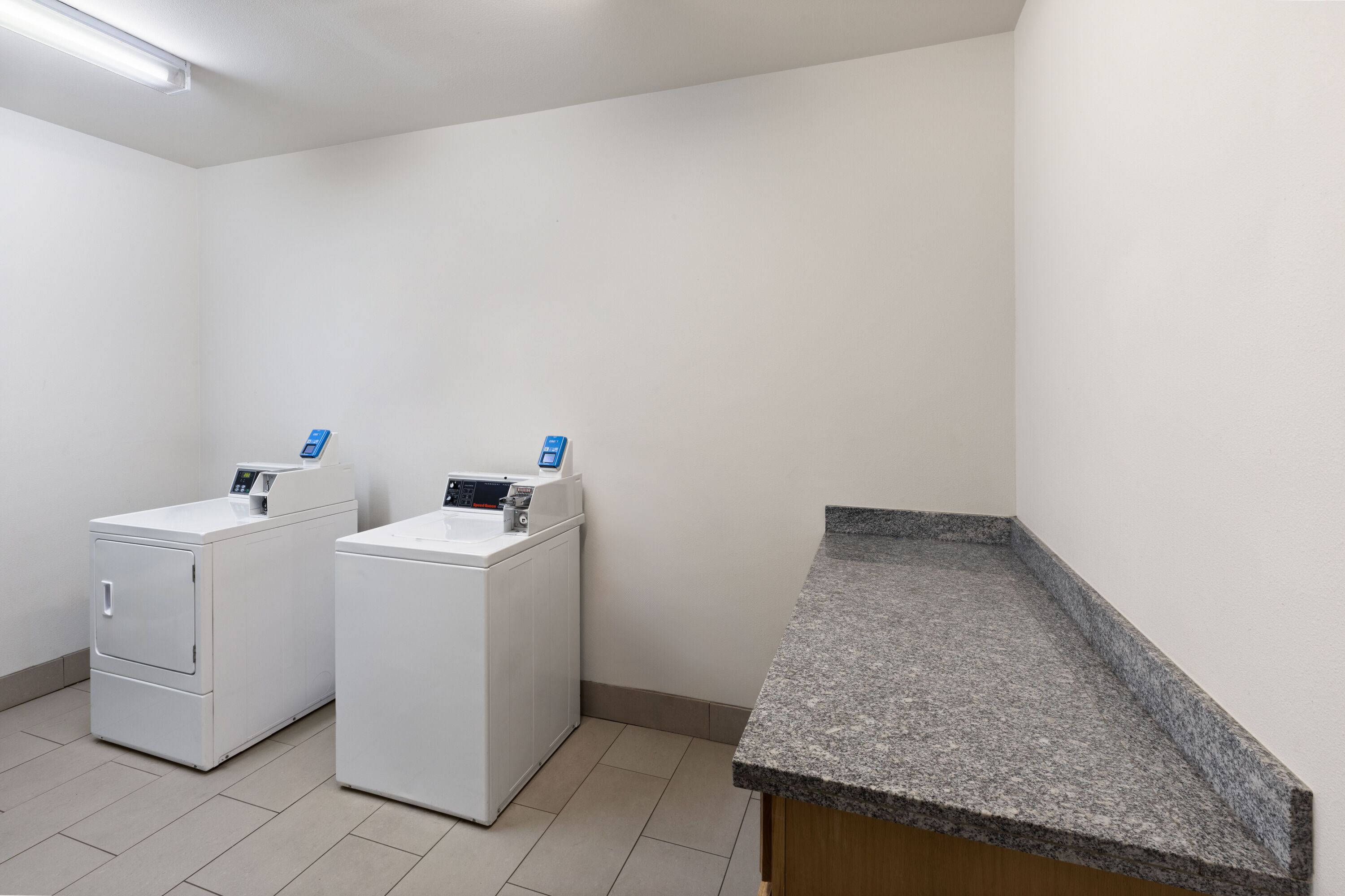 Laundry facilities at La Quinta Inn & Suites by Wyndham Austin NW/Lakeline Mall in Austin, Texas