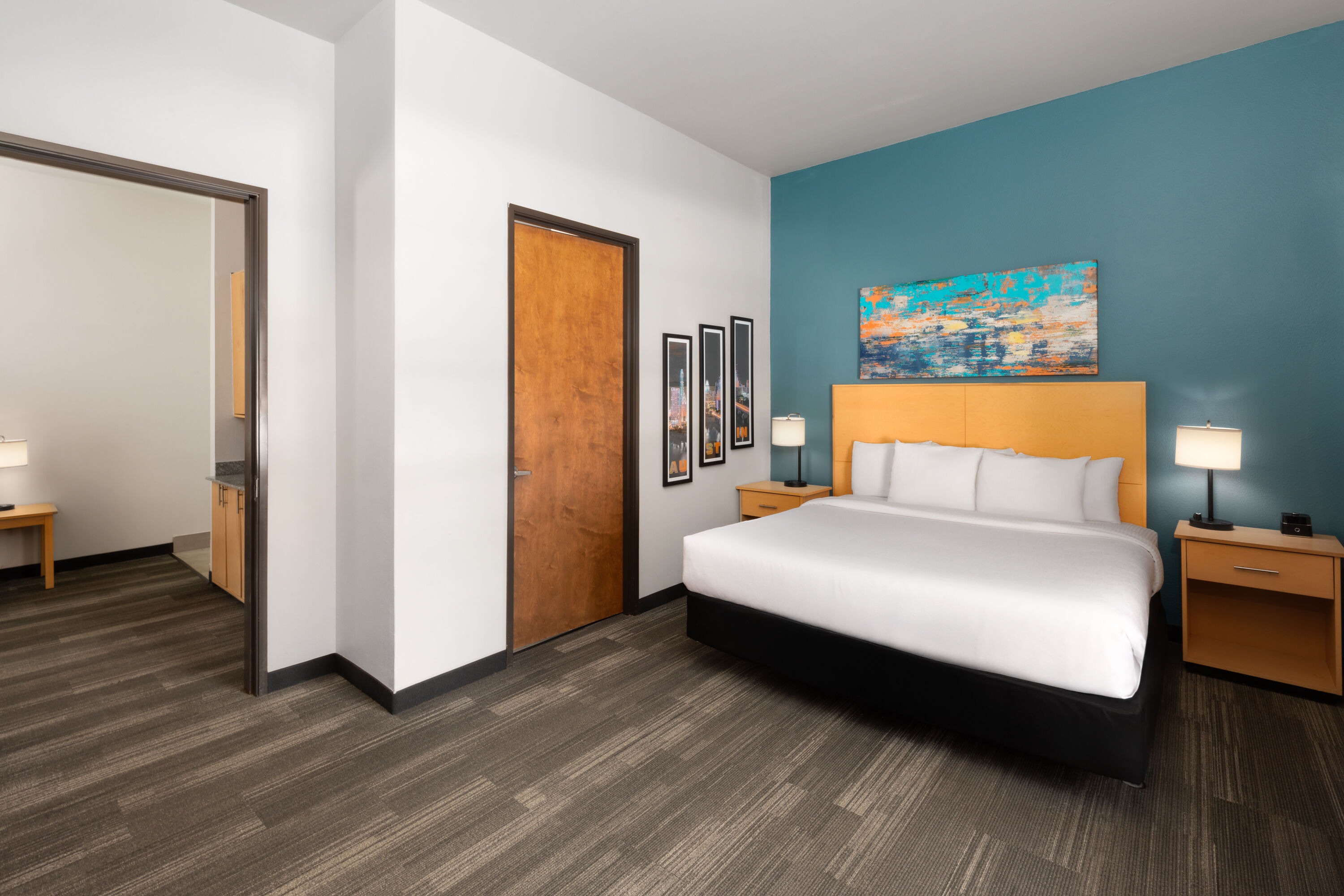 La Quinta Inn & Suites by Wyndham Austin NW/Lakeline Mall suite in Austin, Texas