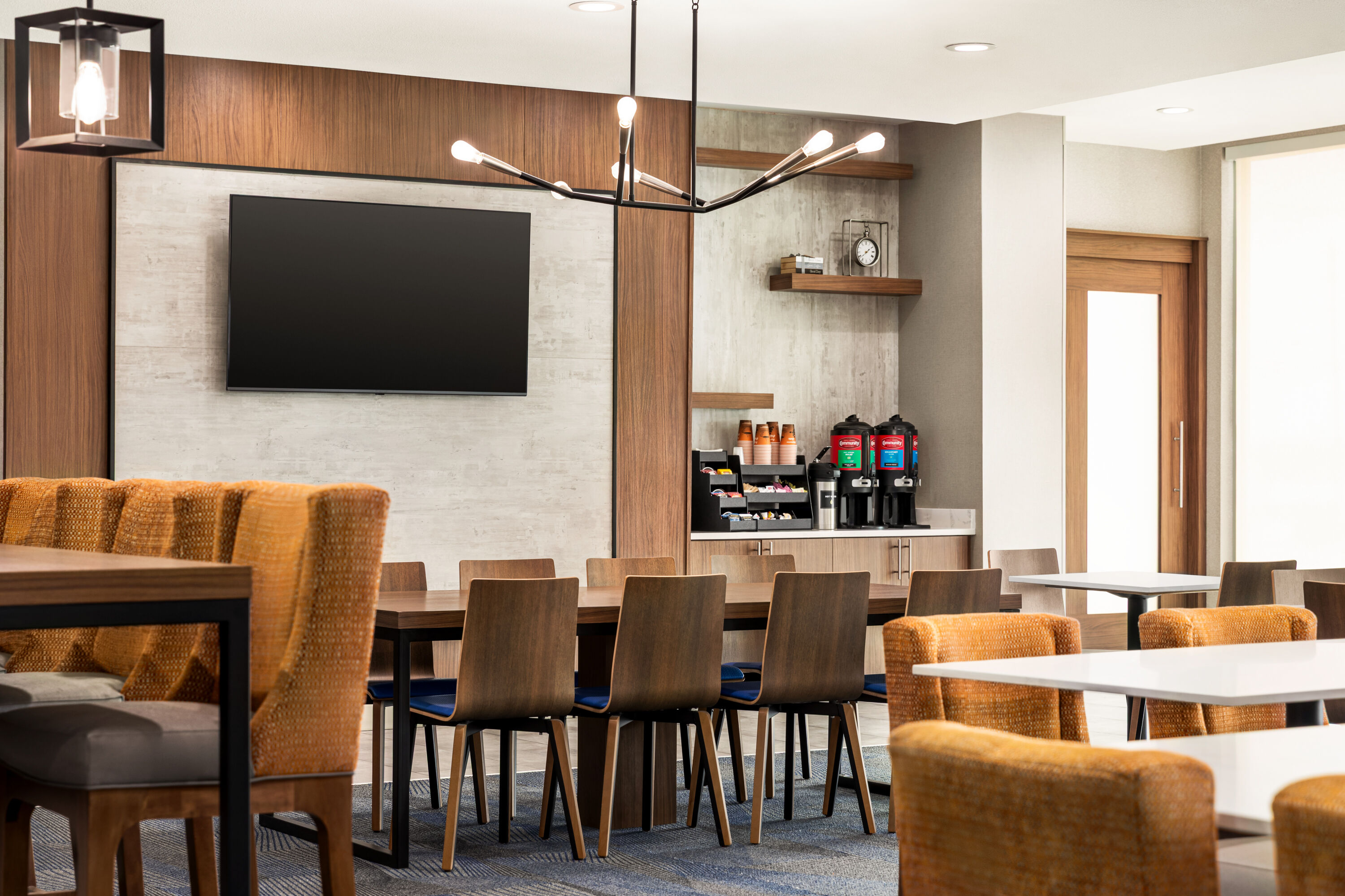 Free breakfast at La Quinta Inn & Suites by Wyndham Austin South in Austin, Texas