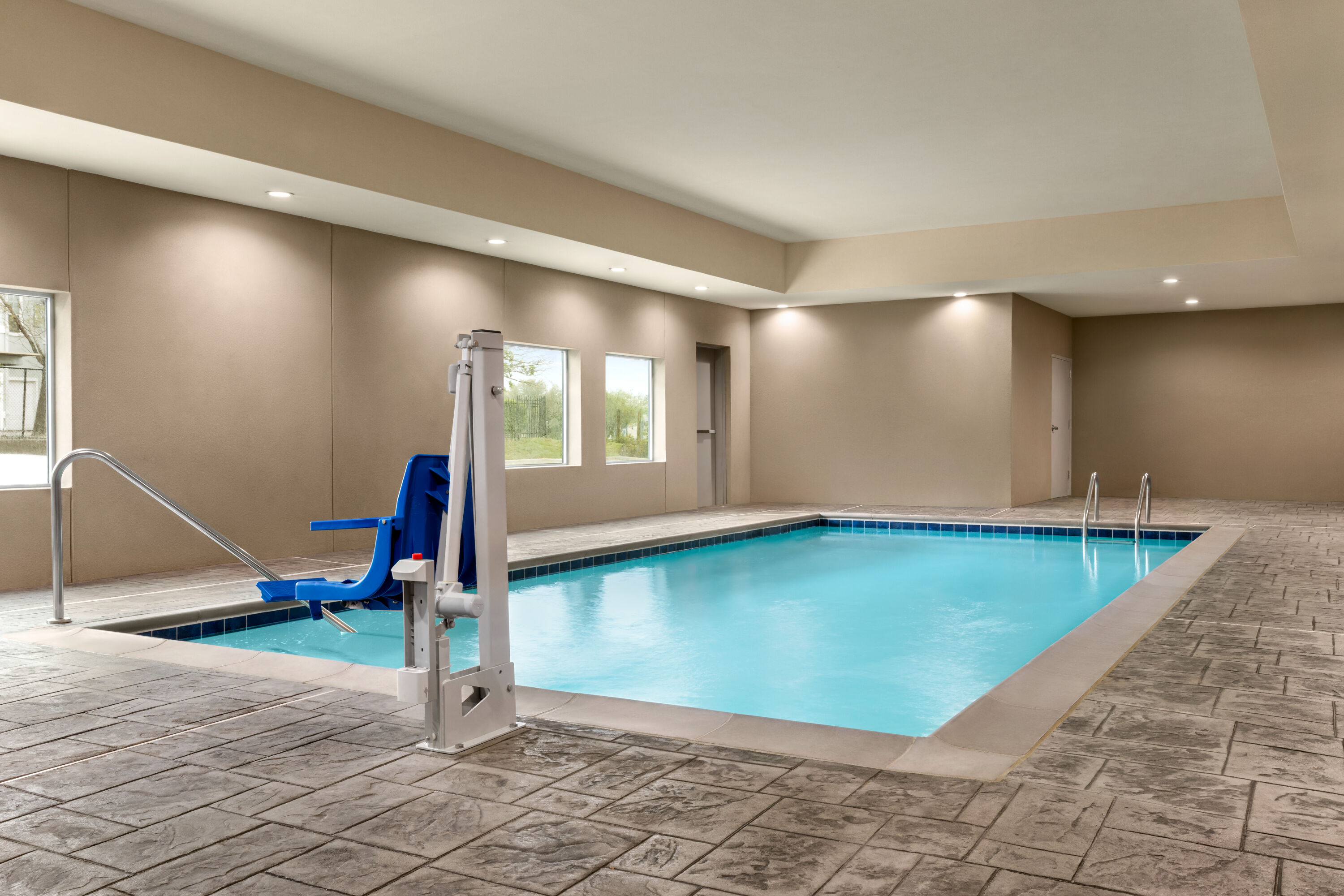 Indoor pool at the La Quinta Inn & Suites by Wyndham Austin South in Austin, Texas