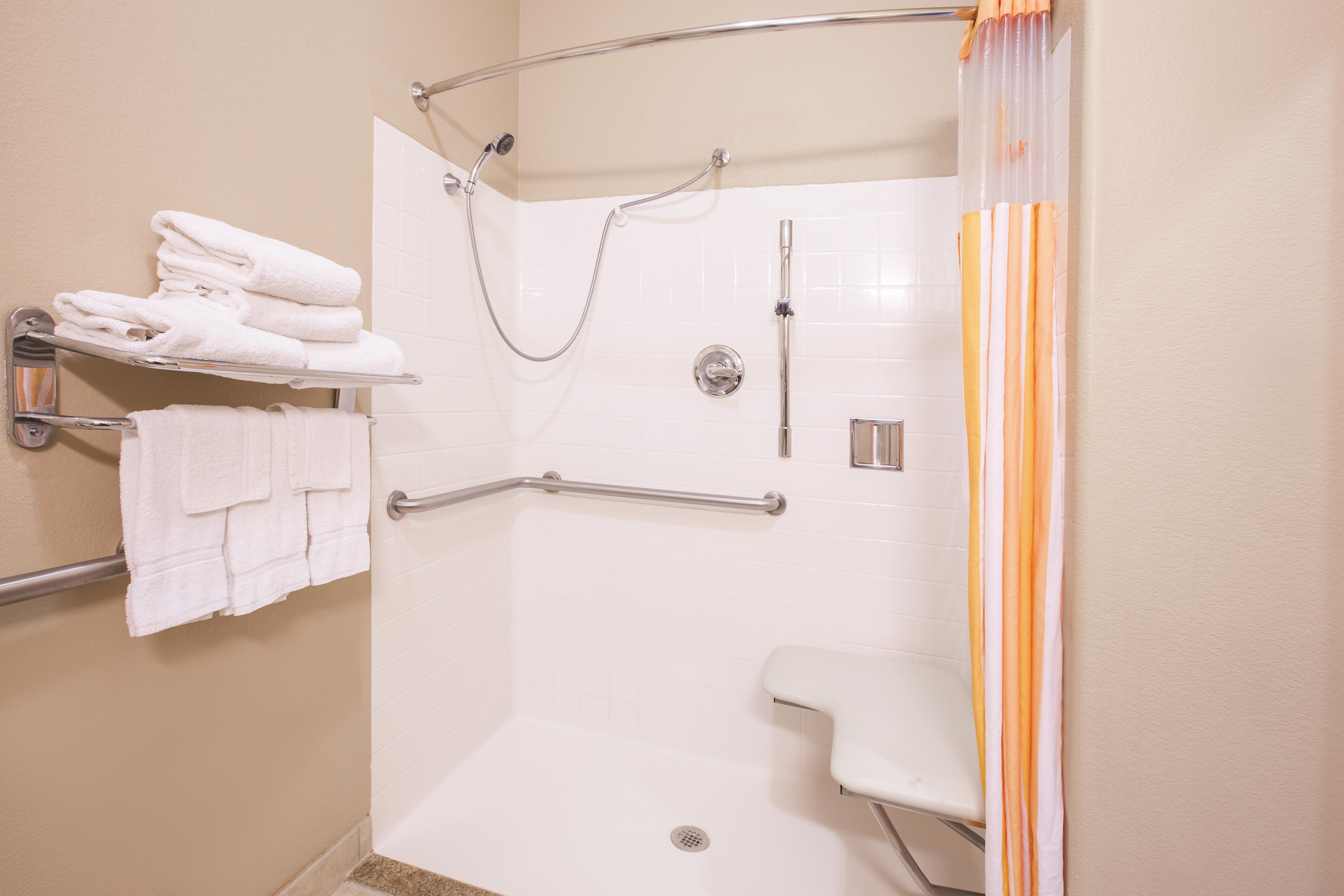 Guest room at the La Quinta Inn & Suites by Wyndham Bay City in Bay City, Texas