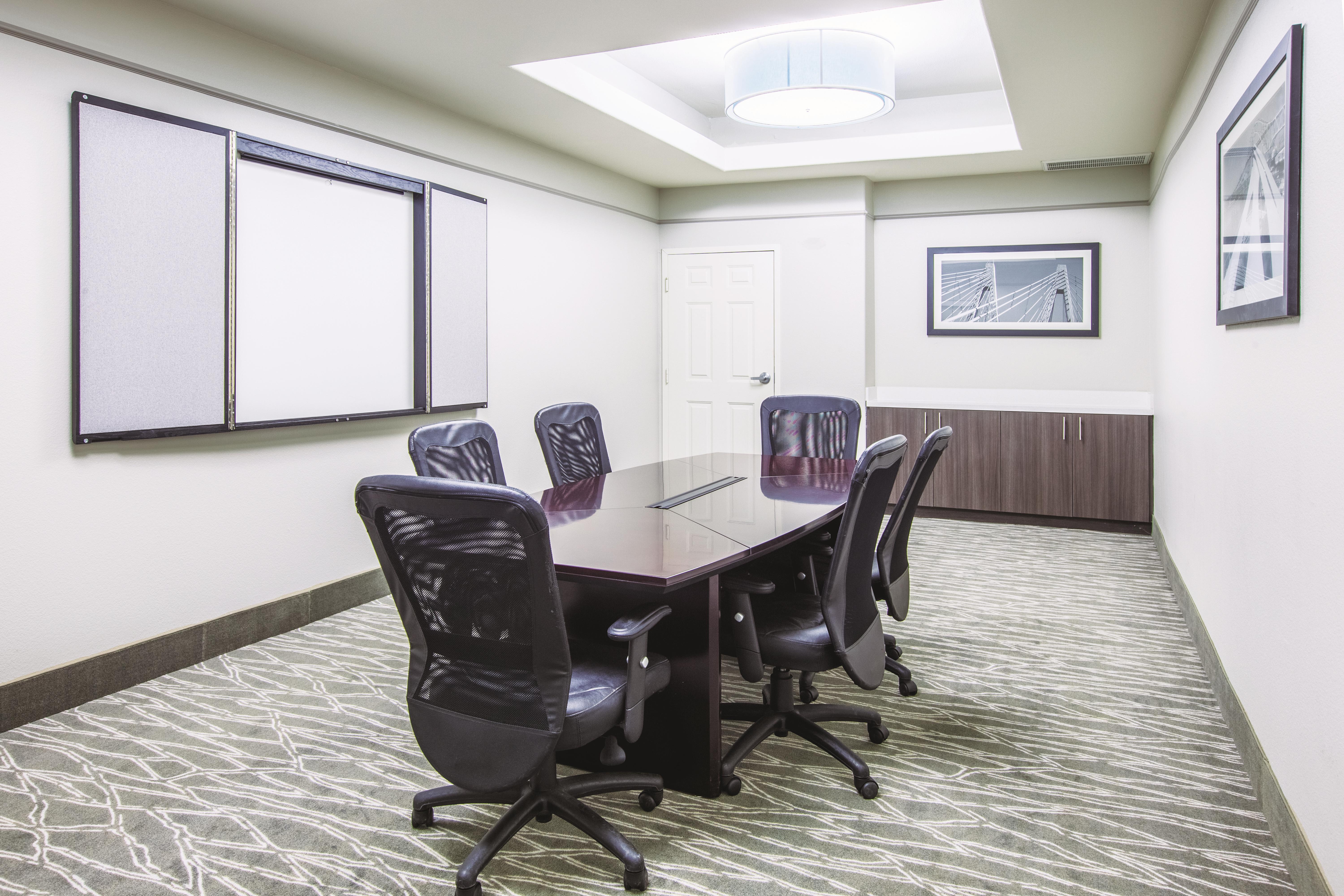 Meeting room at La Quinta Inn & Suites by Wyndham Bay City in Bay City, Texas