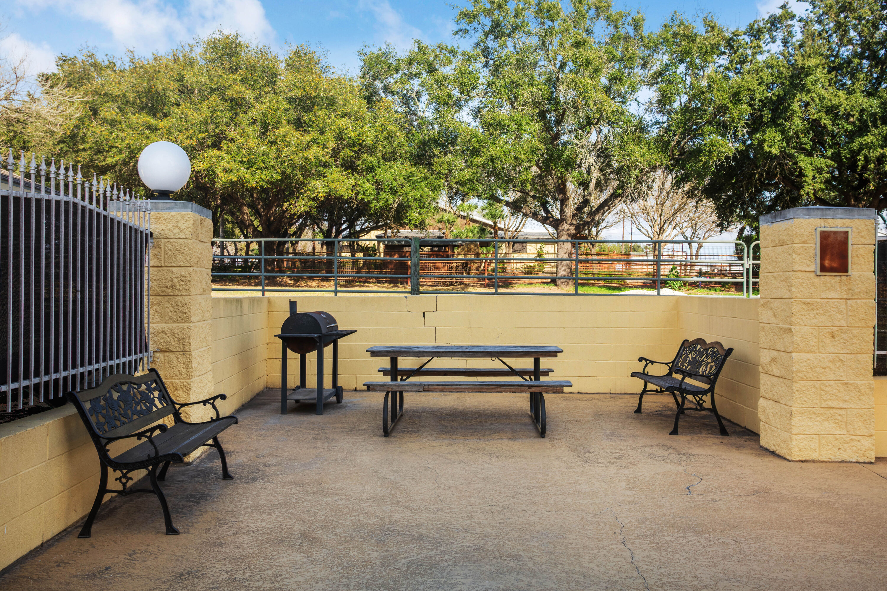 Courtyard at La Quinta Inn & Suites by Wyndham Beeville in Beeville, Texas