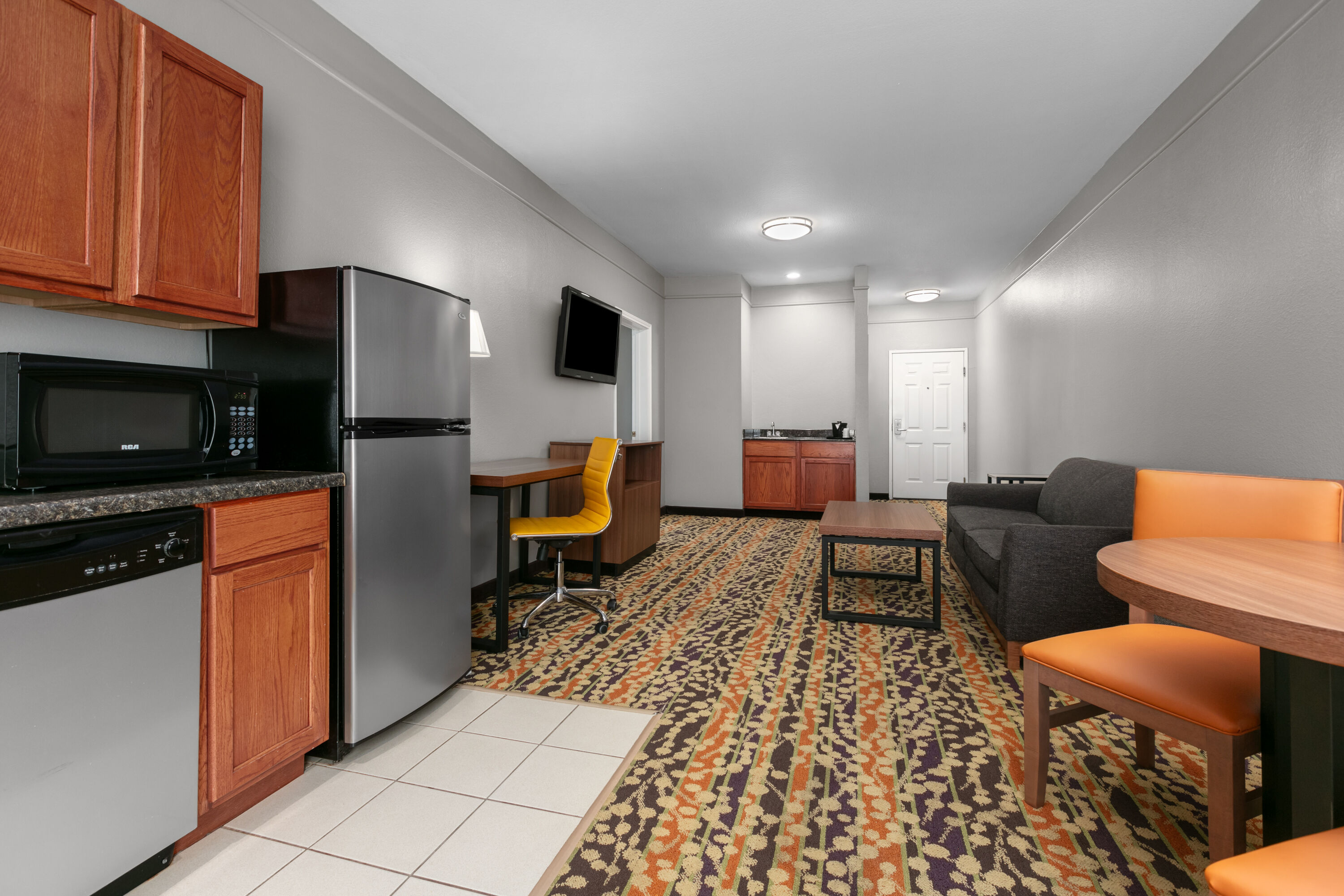 La Quinta Inn & Suites by Wyndham Belton - Temple South suite in Belton, Texas