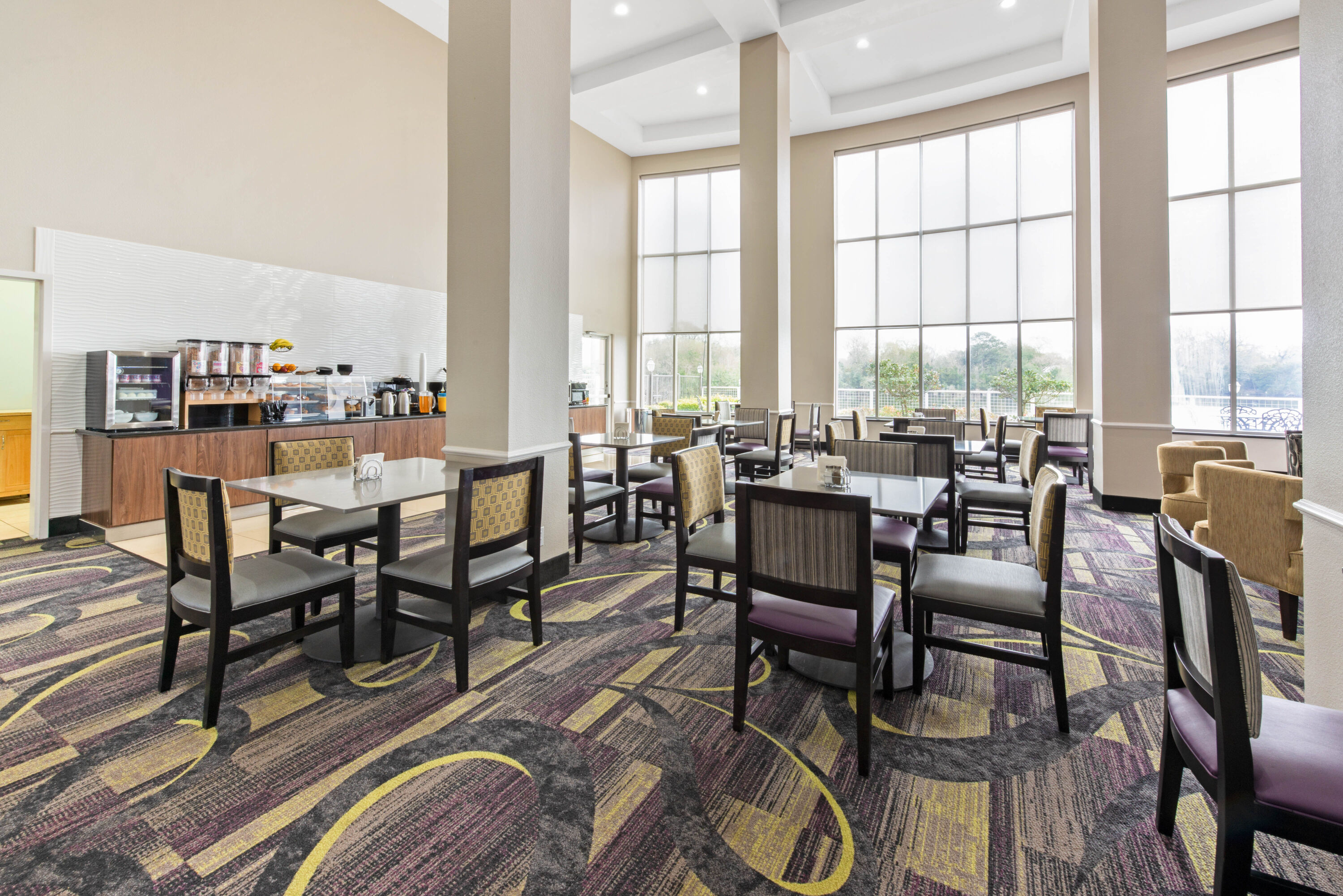 Free breakfast at La Quinta Inn & Suites by Wyndham Bridge City in Bridge City, Texas