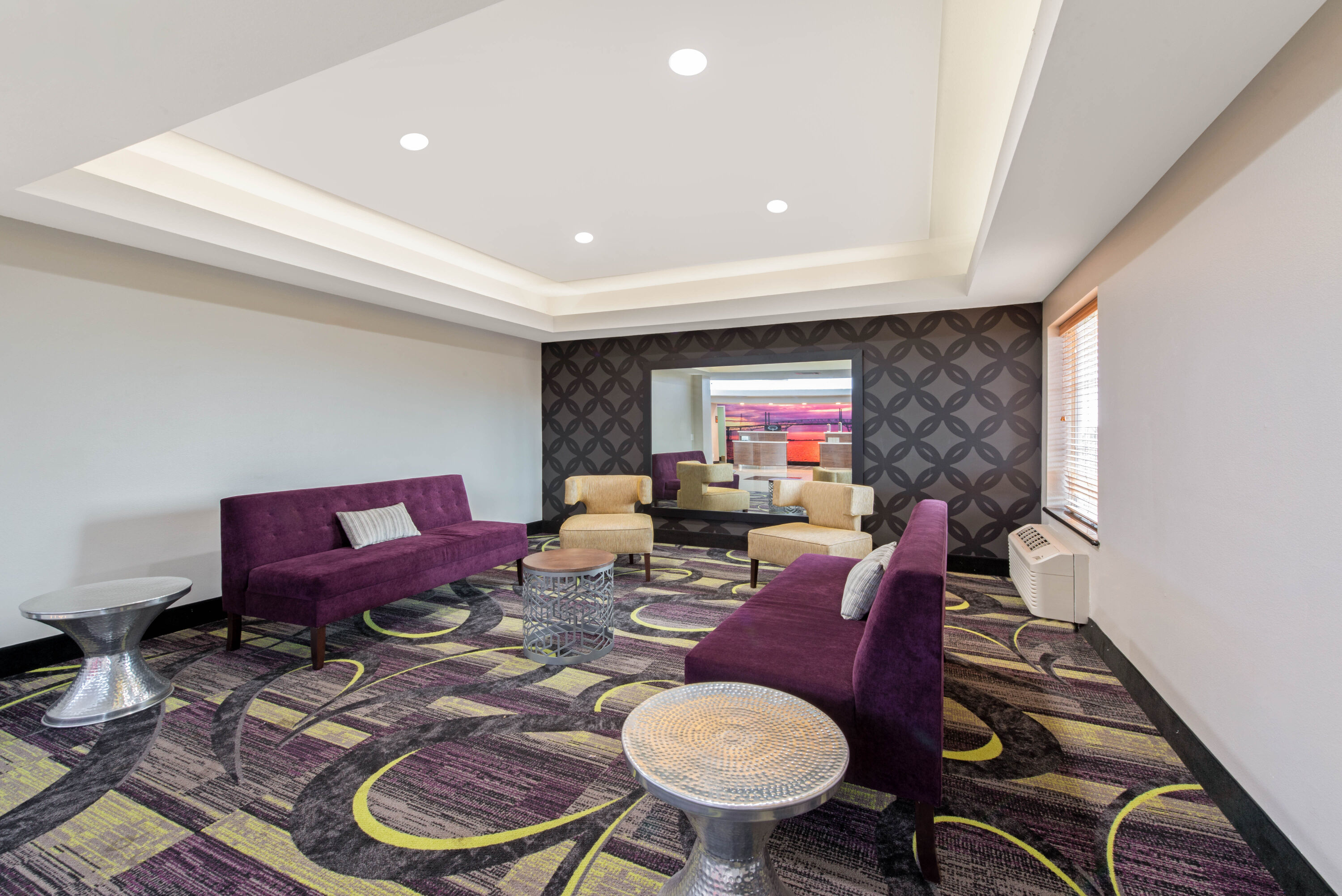 Scenic Image of La Quinta Inn & Suites by Wyndham Bridge City hotel in Bridge City, Texas