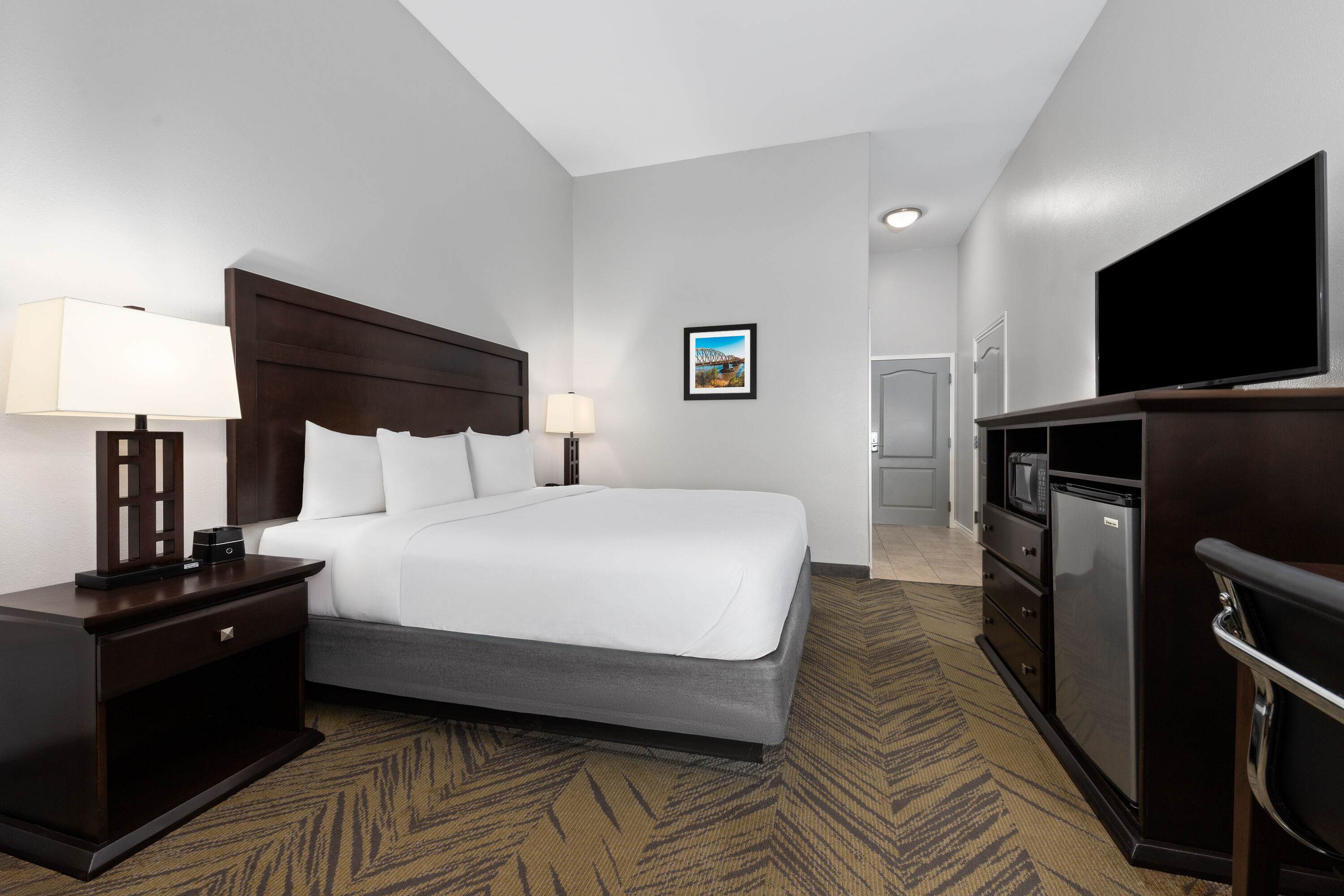 Guest room at the La Quinta Inn & Suites by Wyndham-Brookshire-West Katy in Brookshire, Texas