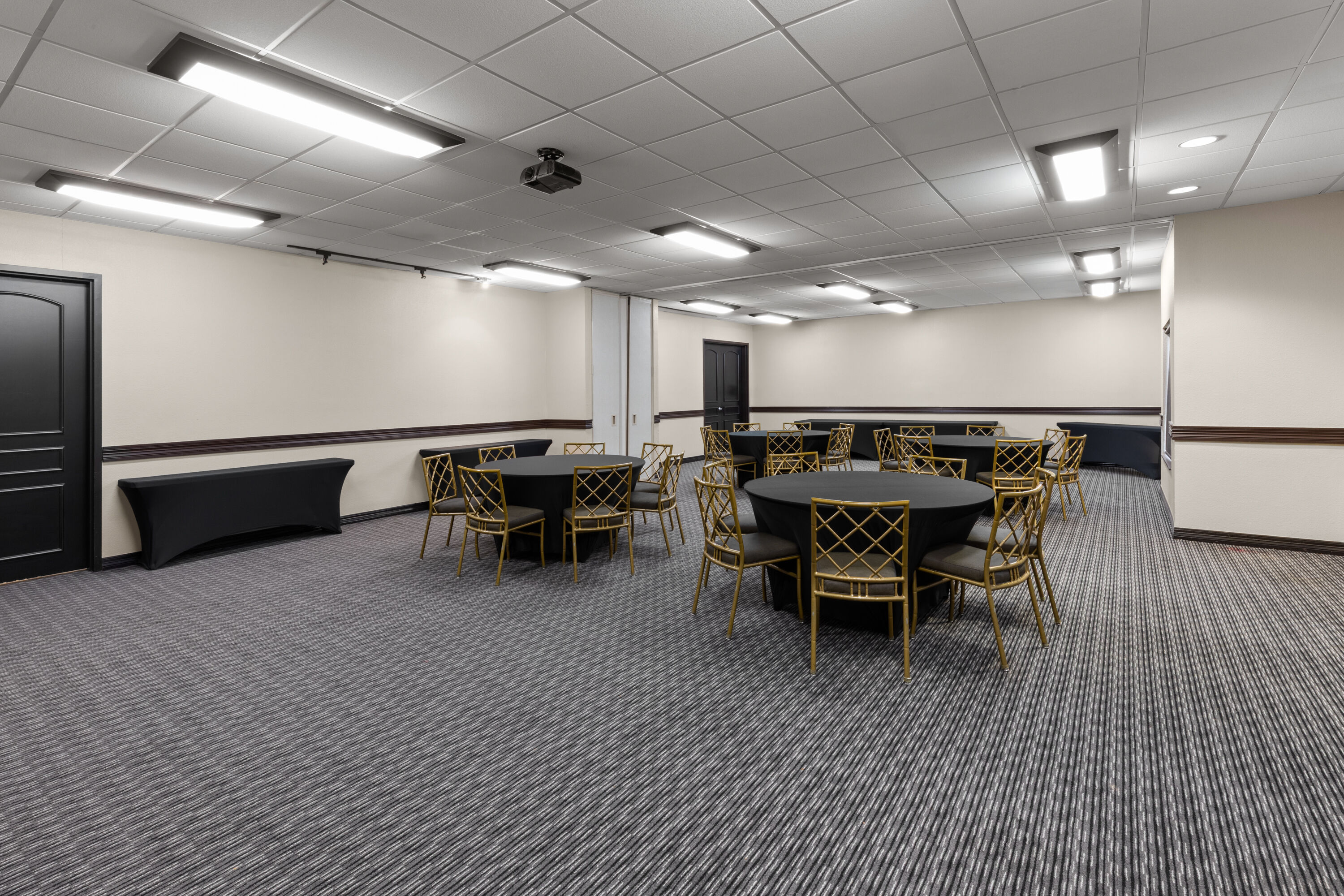Meeting room at La Quinta Inn & Suites by Wyndham Brownsville North in Brownsville, Texas