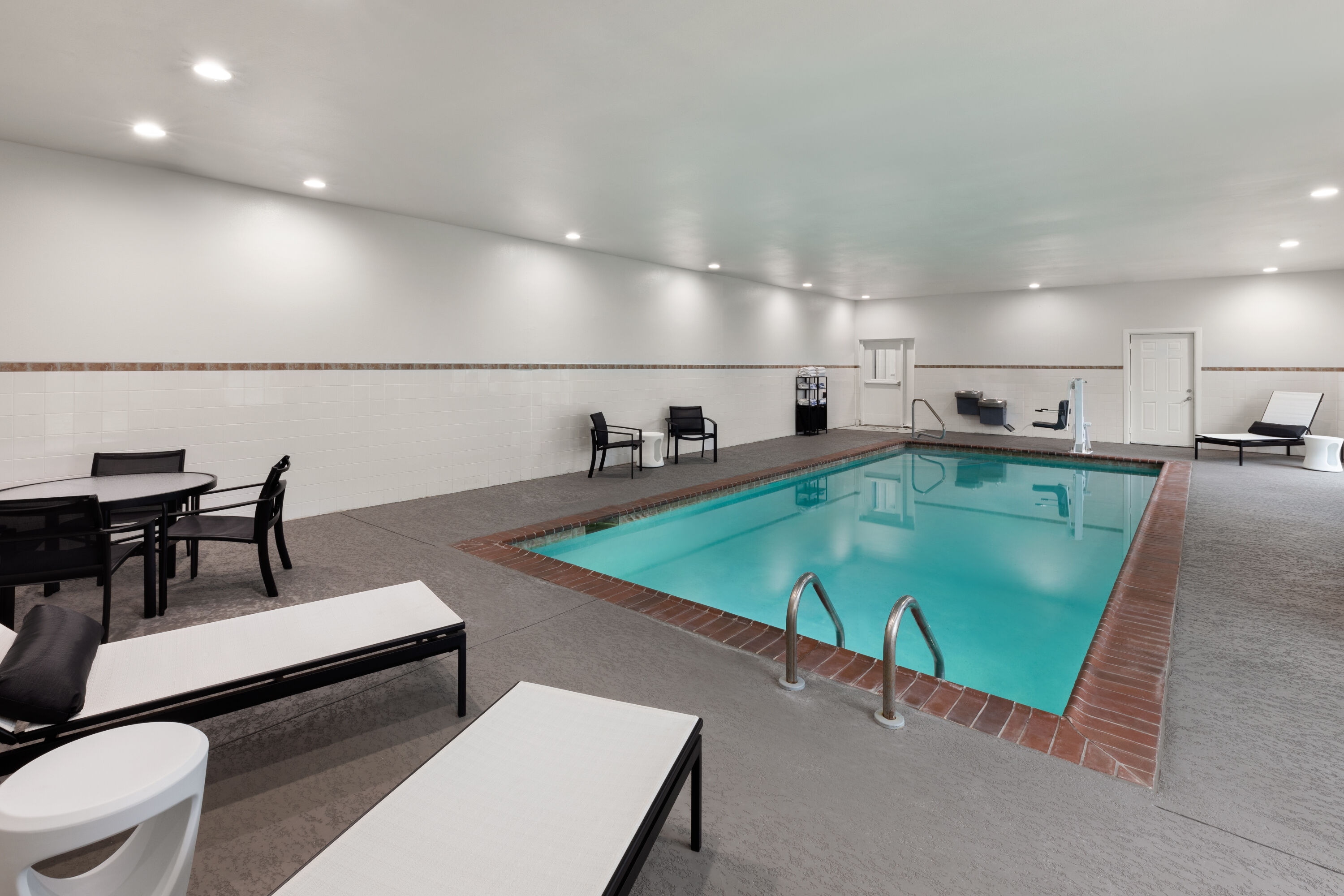 Indoor pool at the La Quinta Inn & Suites by Wyndham Austin - Cedar Park in Cedar Park, Texas