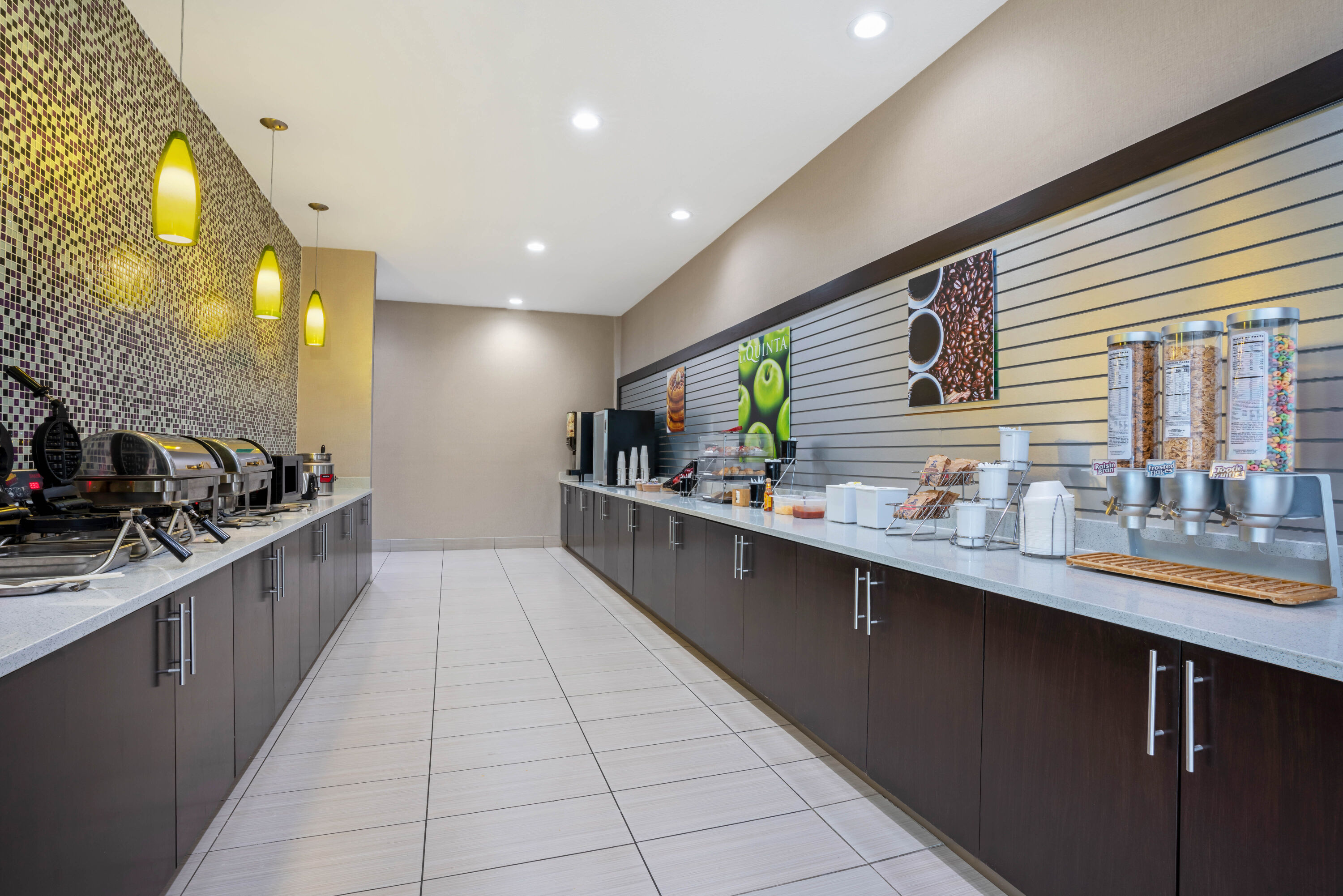 Free breakfast at La Quinta Inn & Suites by Wyndham College Station South in College Station, Texas