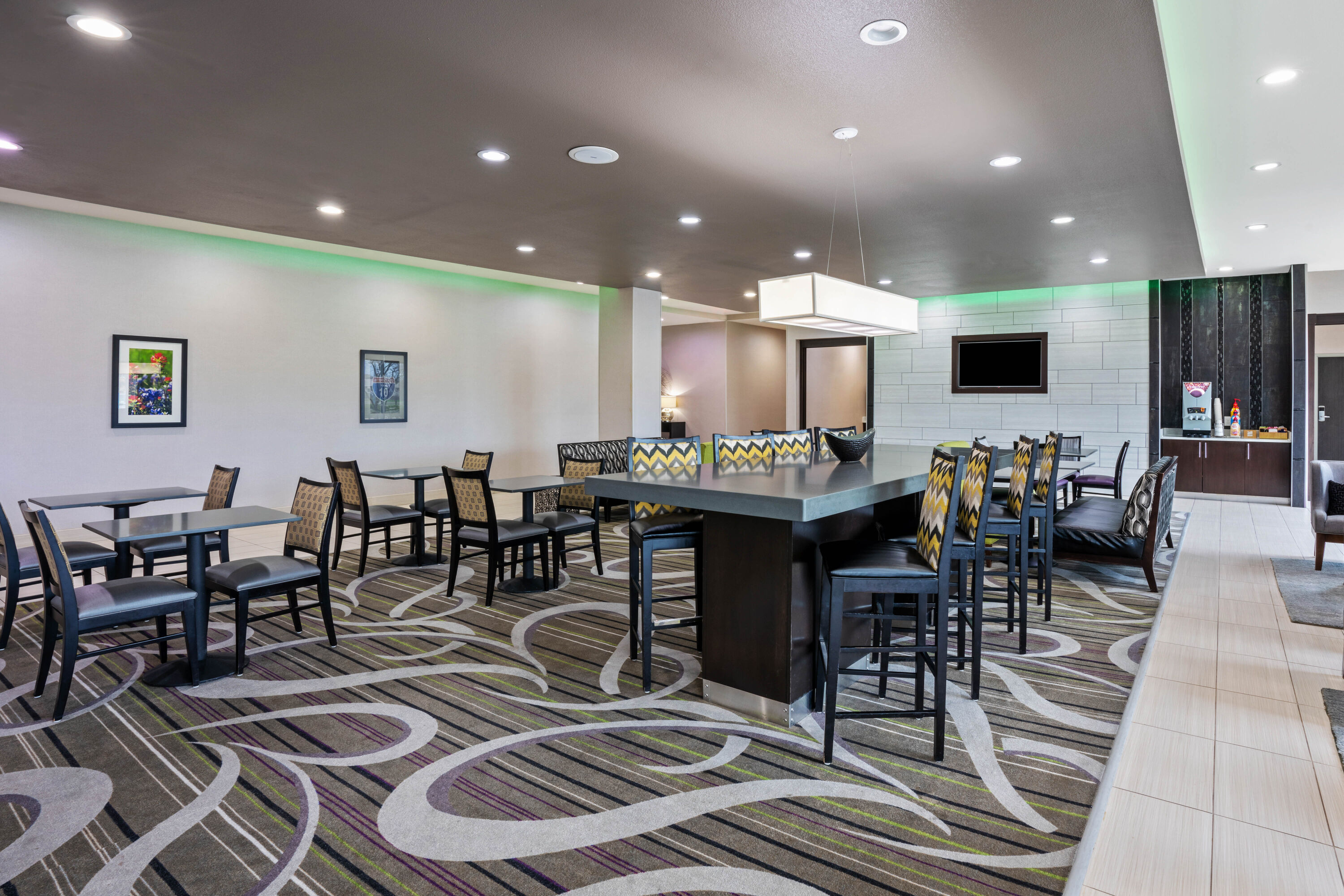Free breakfast at La Quinta Inn & Suites by Wyndham College Station South in College Station, Texas