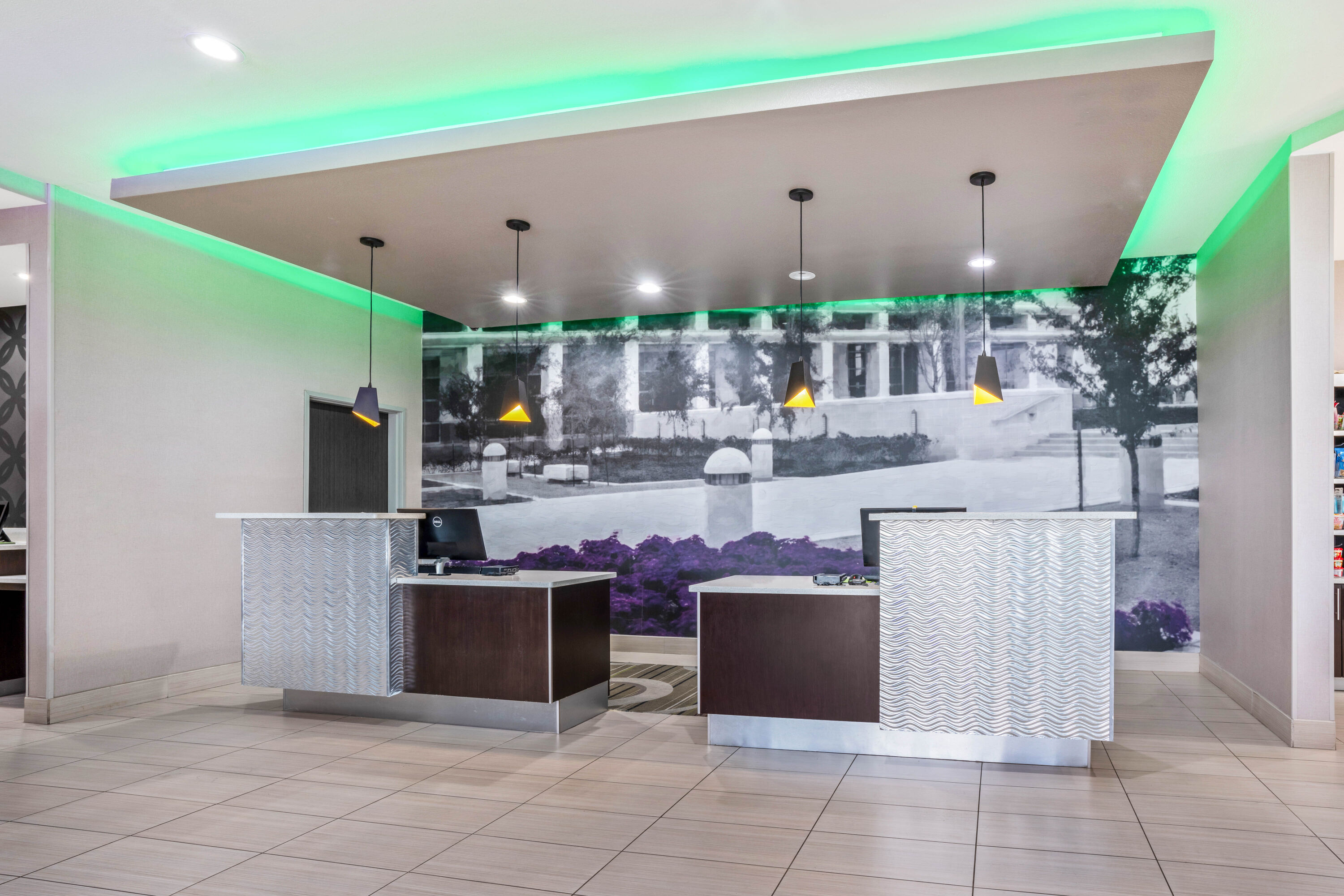 La Quinta Inn & Suites by Wyndham College Station South College