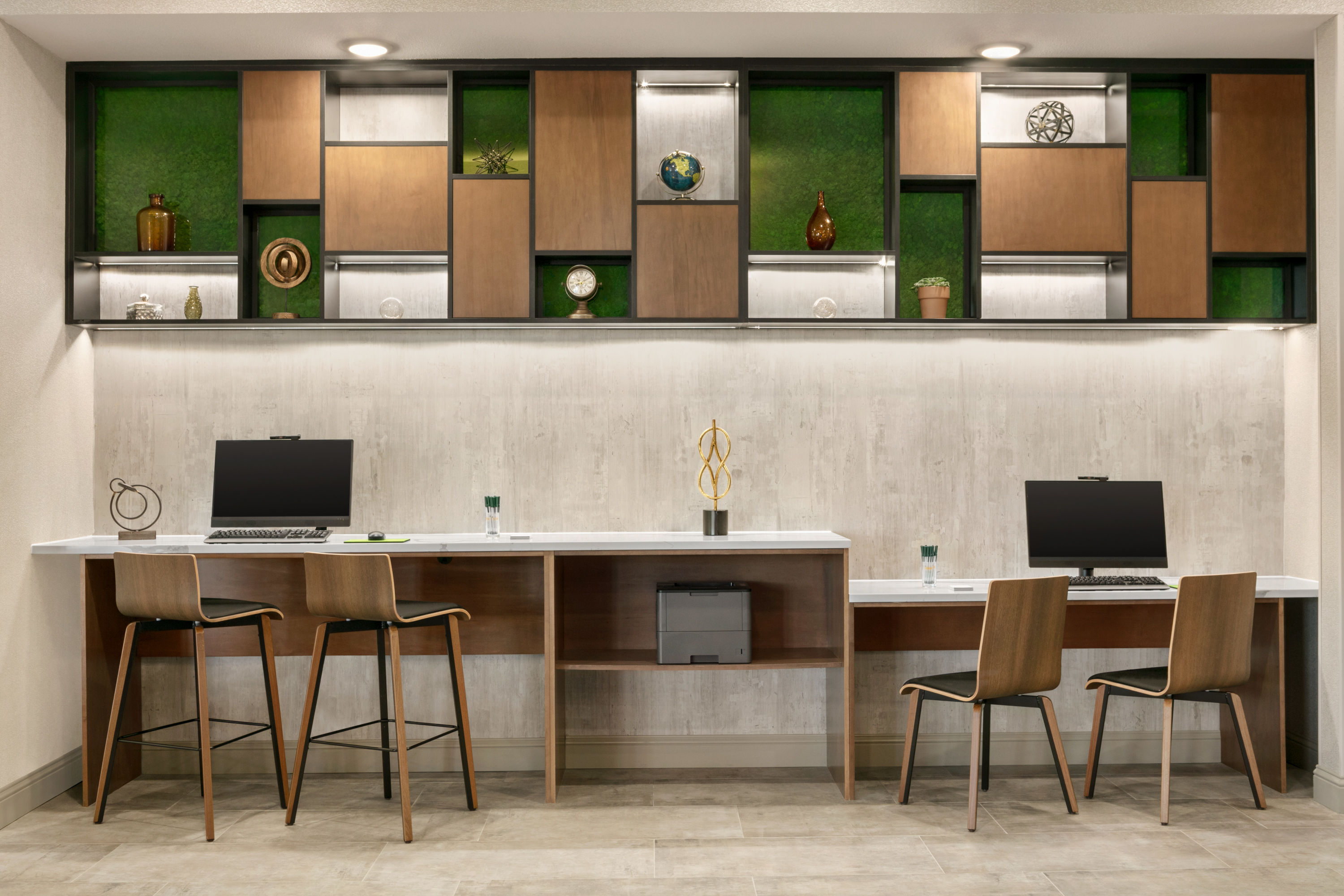 La Quinta Inn & Suites by Wyndham College Station North business center in College Station, Texas