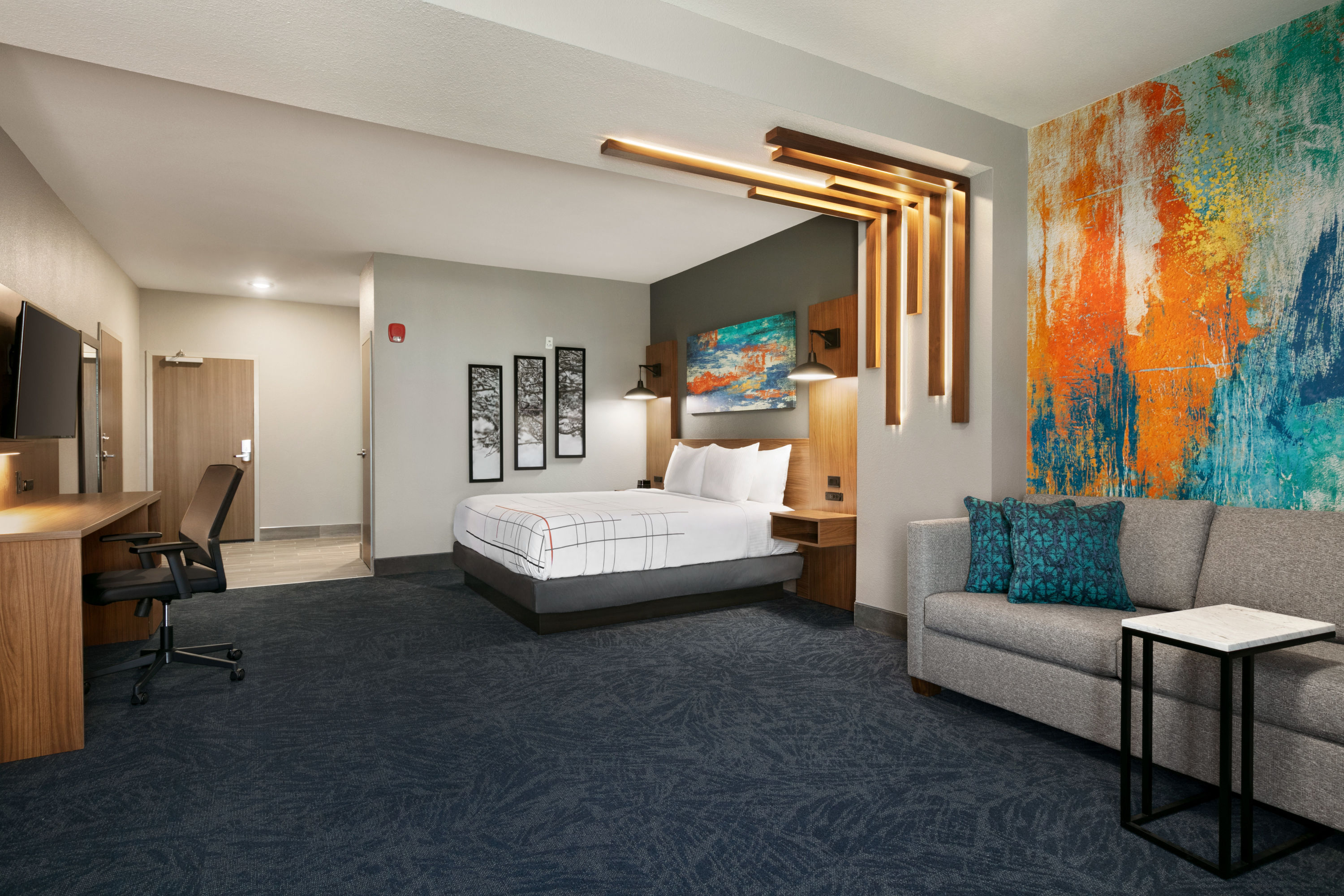 La Quinta Inn & Suites by Wyndham College Station North College