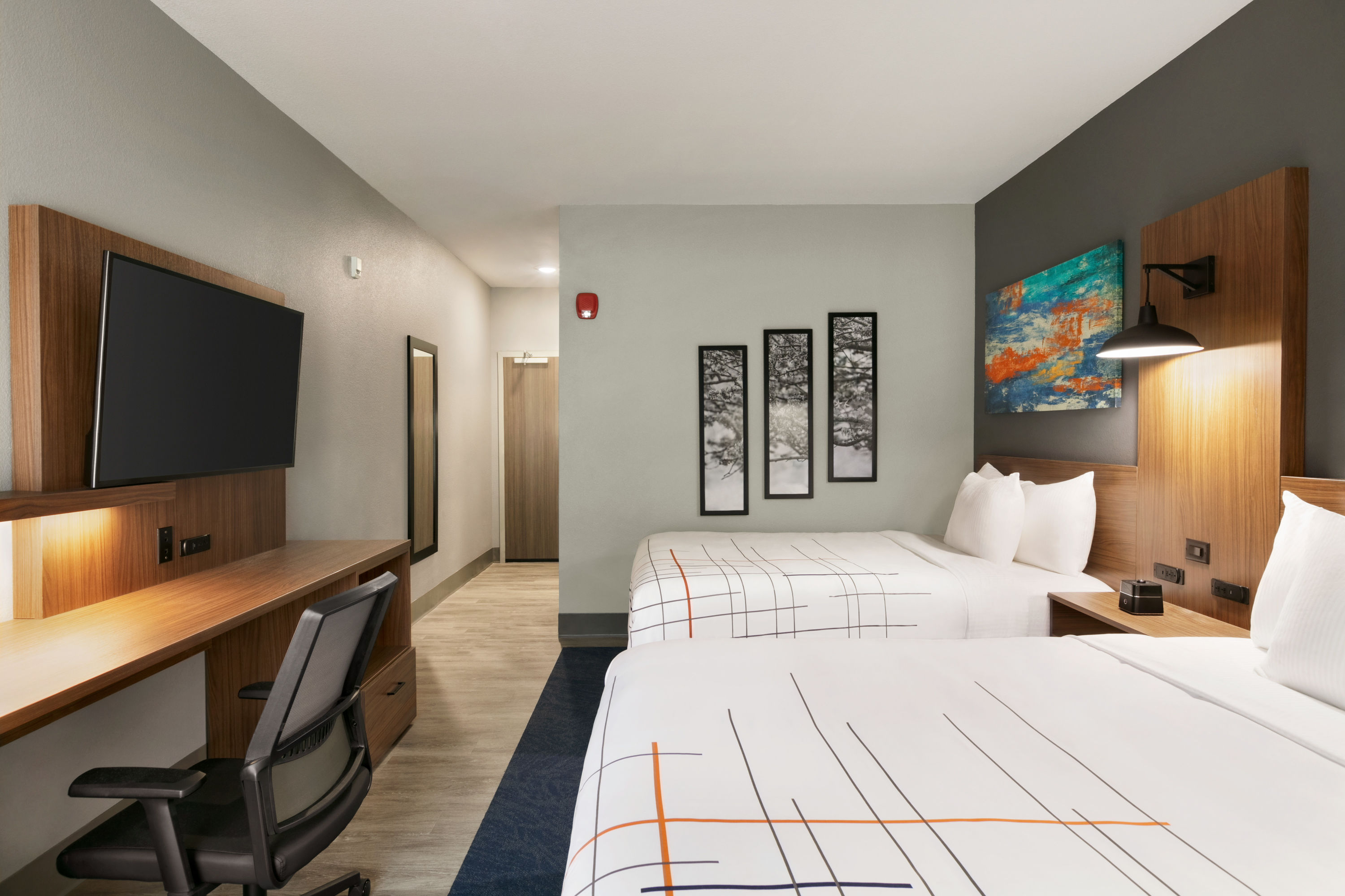 La Quinta Inn & Suites by Wyndham College Station North College