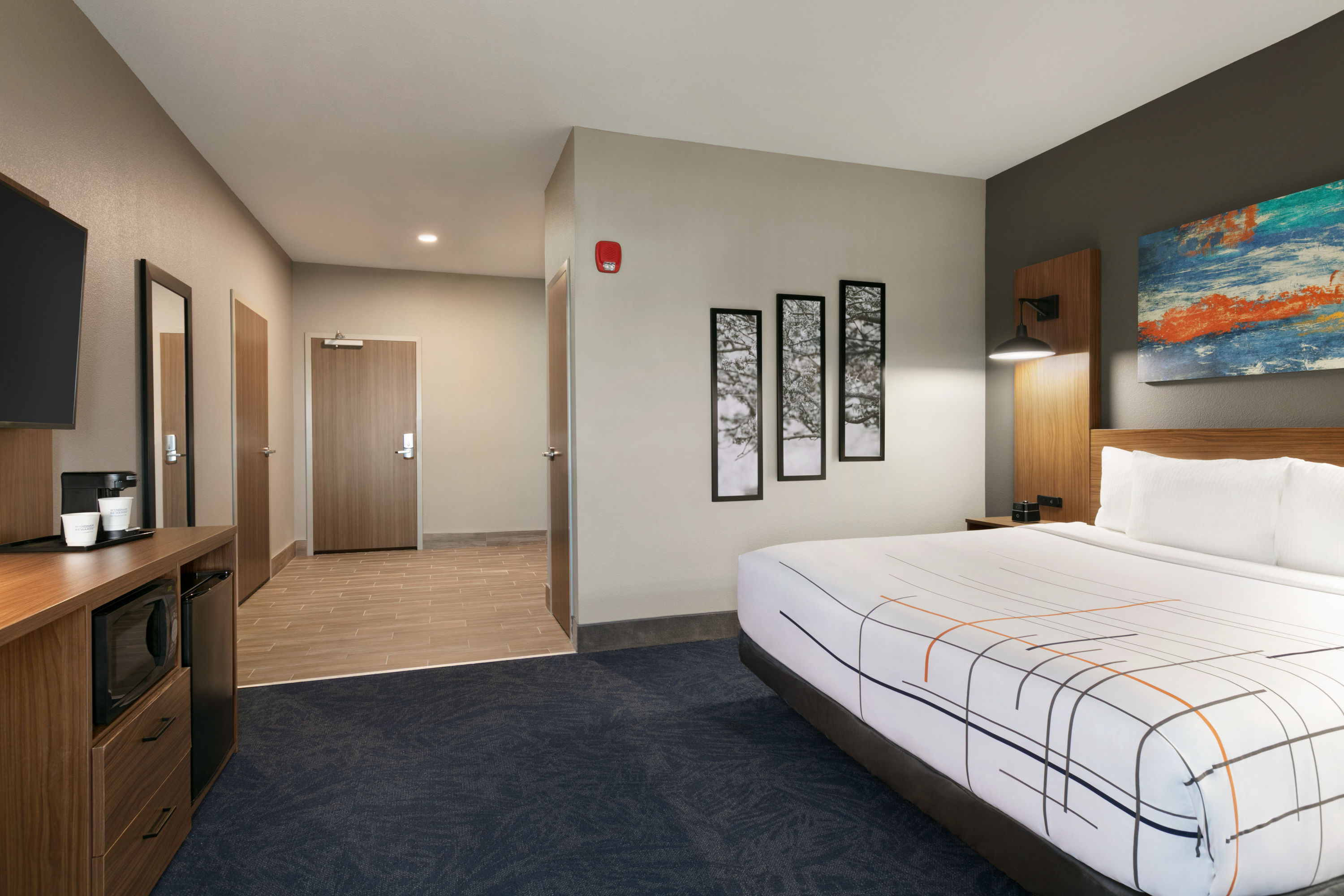 La Quinta Inn & Suites by Wyndham College Station North College